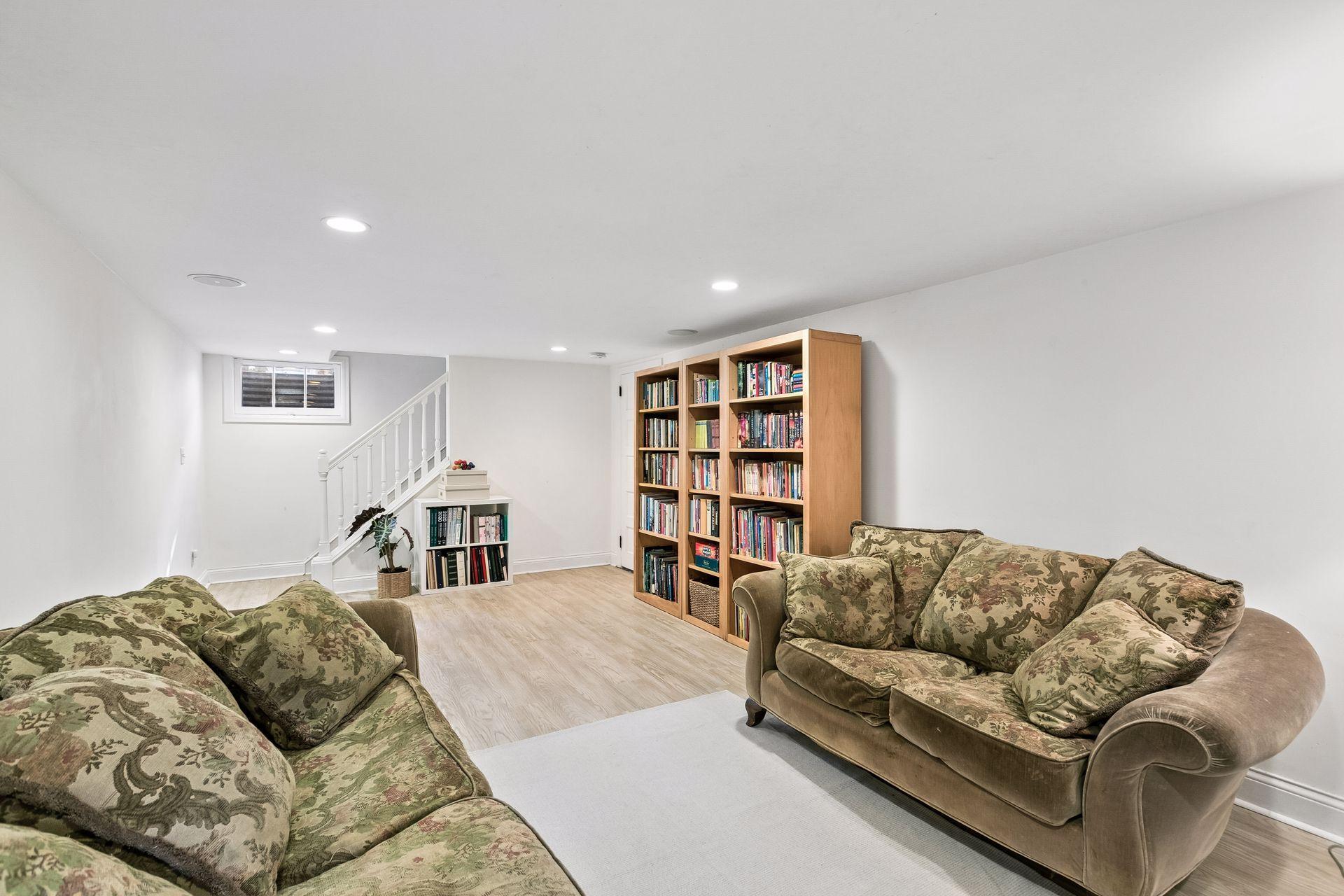 View of Residential at 4915 Maple Road, Edina MN 55424, Edina (33 of 45) - Mike Wilen | Minnesota Team Real Estate