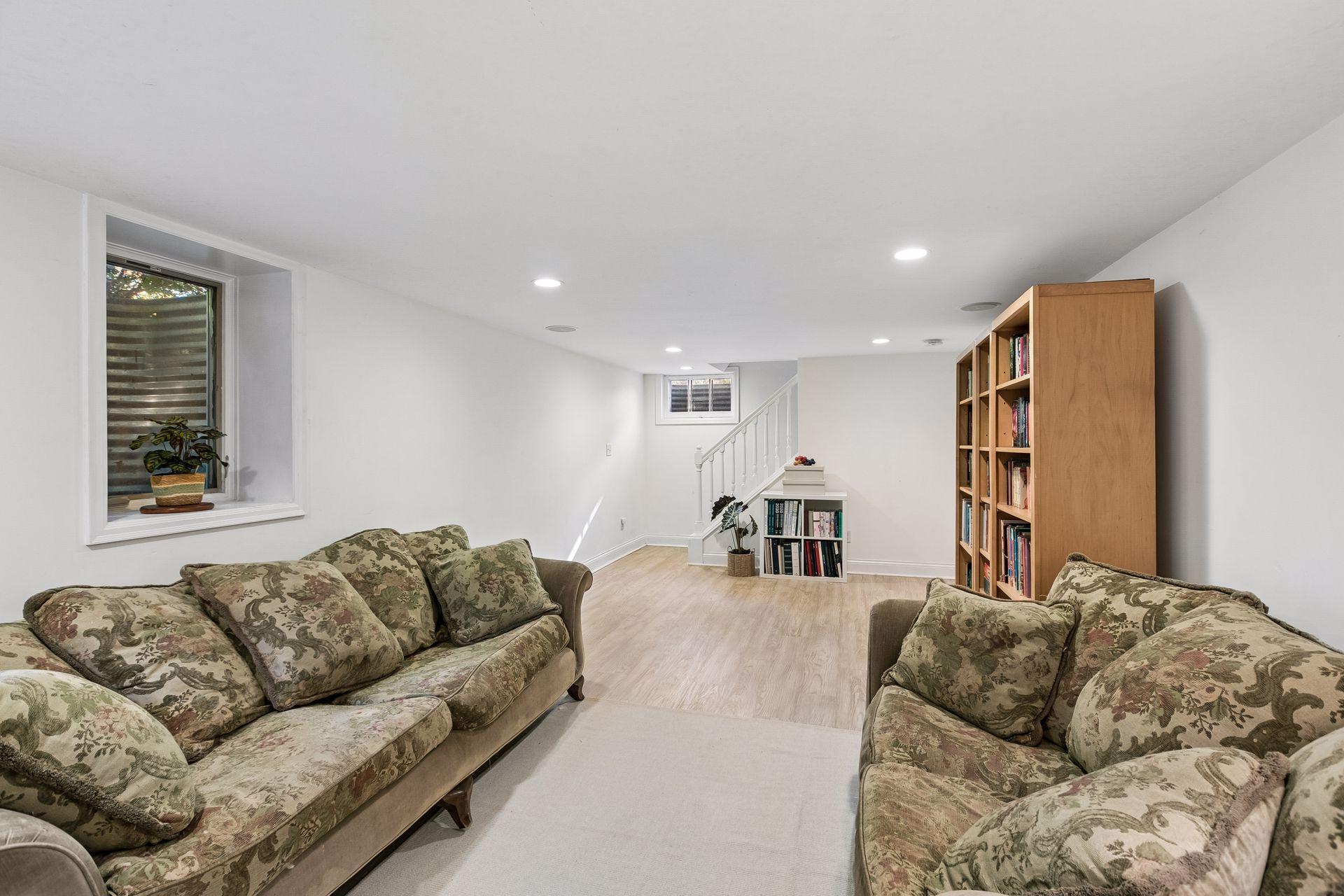 View of Residential at 4915 Maple Road, Edina MN 55424, Edina (32 of 45) - Mike Wilen | Minnesota Team Real Estate