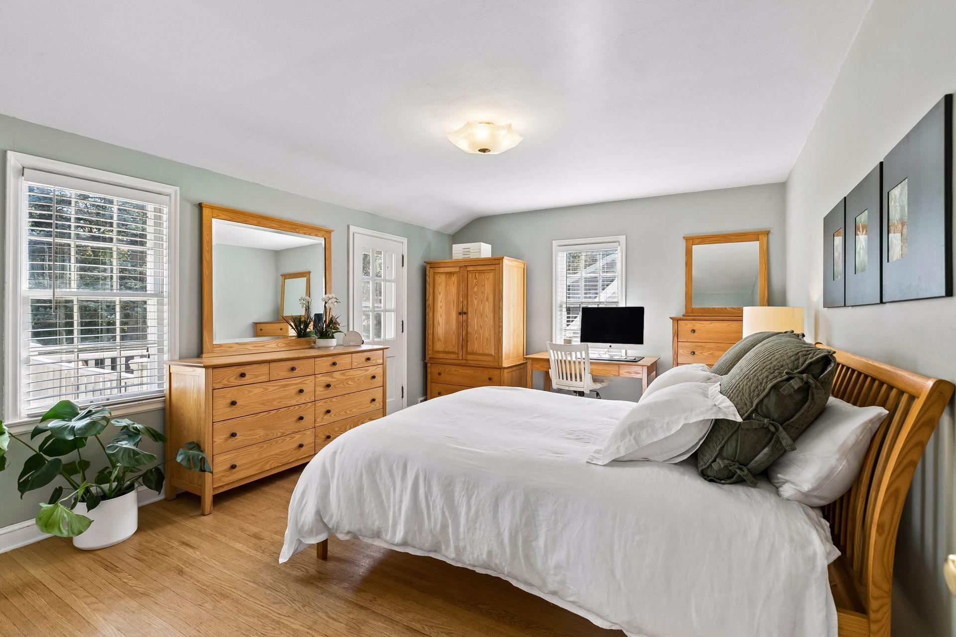 View of Residential at 4915 Maple Road, Edina MN 55424, Edina (20 of 45) - Mike Wilen | Minnesota Team Real Estate