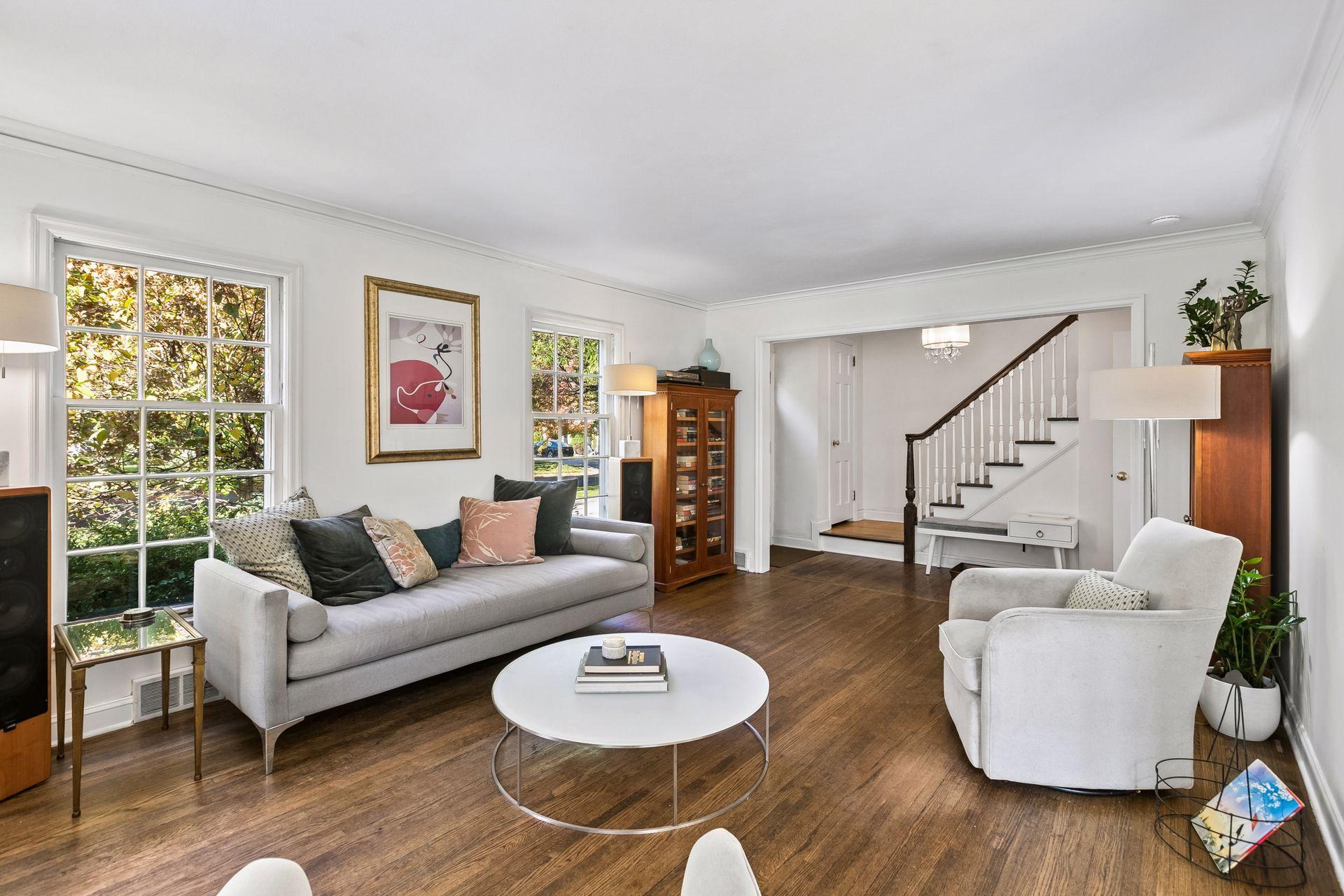 View of Residential at 4915 Maple Road, Edina MN 55424, Edina (8 of 45) - Mike Wilen | Minnesota Team Real Estate