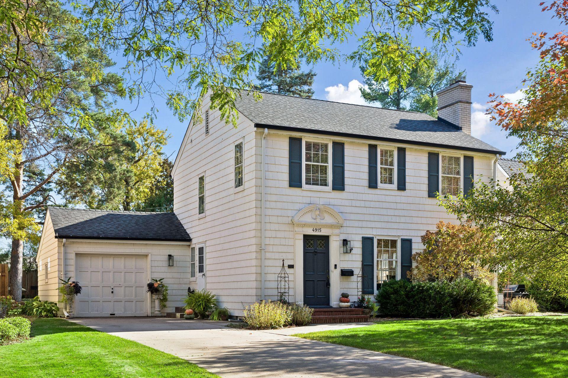 4915 Maple Road - coming soon property at $949,900