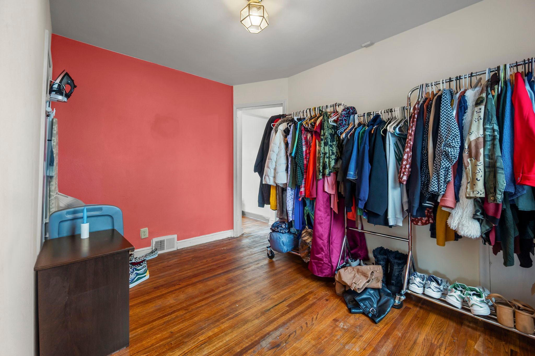 View of Residential at 1675 Iowa Avenue, Saint Paul MN 55106, Saint Paul (25 of 72) - Mike Wilen | Minnesota Team Real Estate