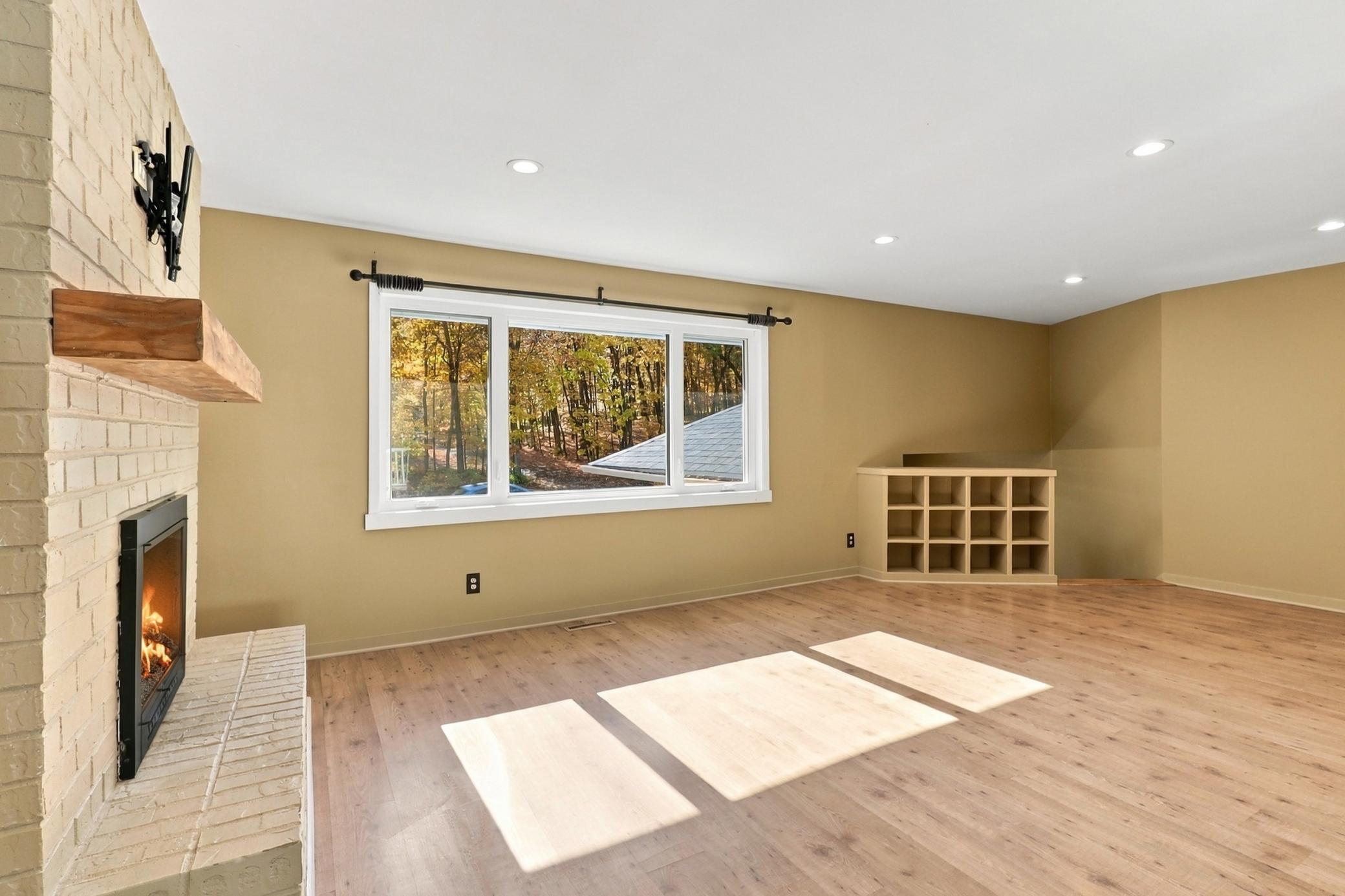 View of Residential at 15304 Fish Lake Road, Maple Grove MN 55311, Maple Grove (20 of 59) - Mike Wilen | Minnesota Team Real Estate