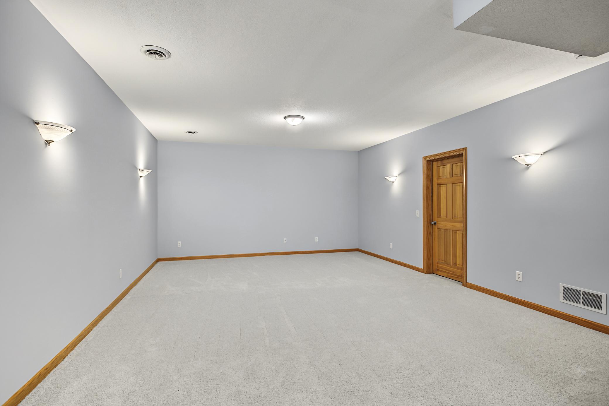 View of Residential at 18134 Jarl Court, Lakeville MN 55044, Lakeville (36 of 57) - Mike Wilen | Minnesota Team Real Estate