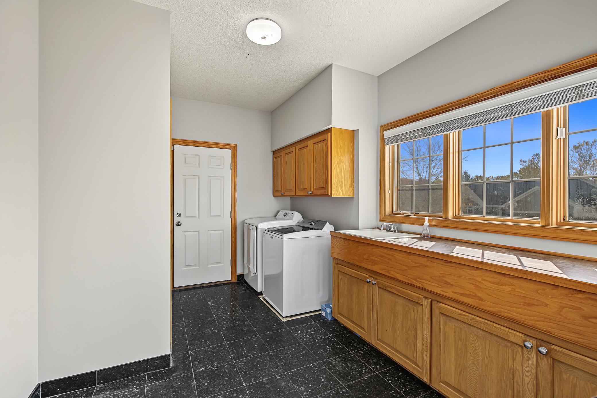View of Residential at 18134 Jarl Court, Lakeville MN 55044, Lakeville (6 of 57) - Mike Wilen | Minnesota Team Real Estate