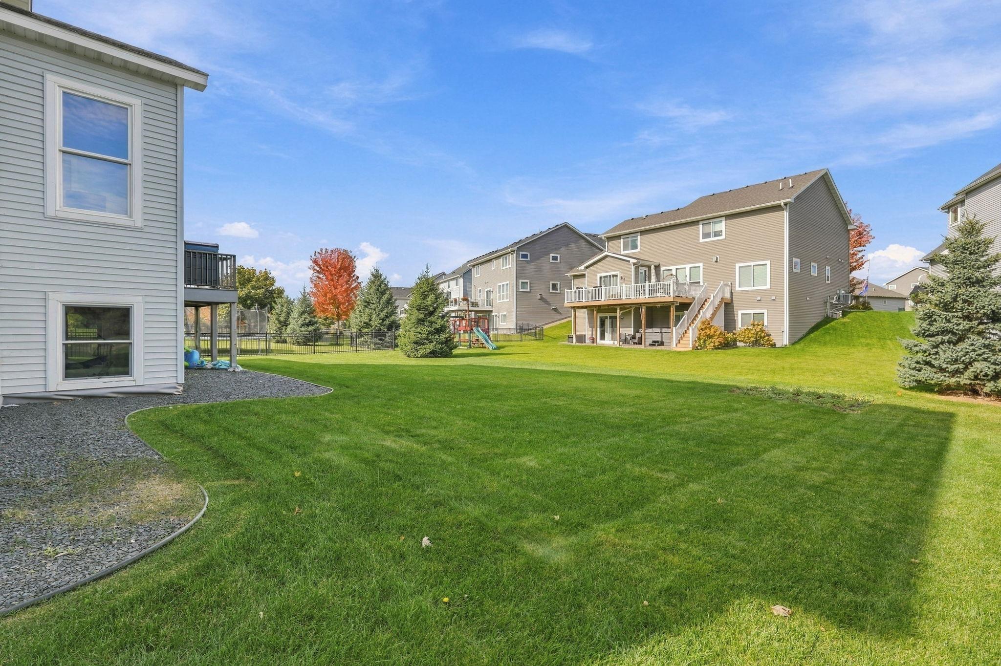 View of Residential at 5222 Porchlight Ridge, Woodbury MN 55129, Woodbury (24 of 30) - Mike Wilen | Minnesota Team Real Estate