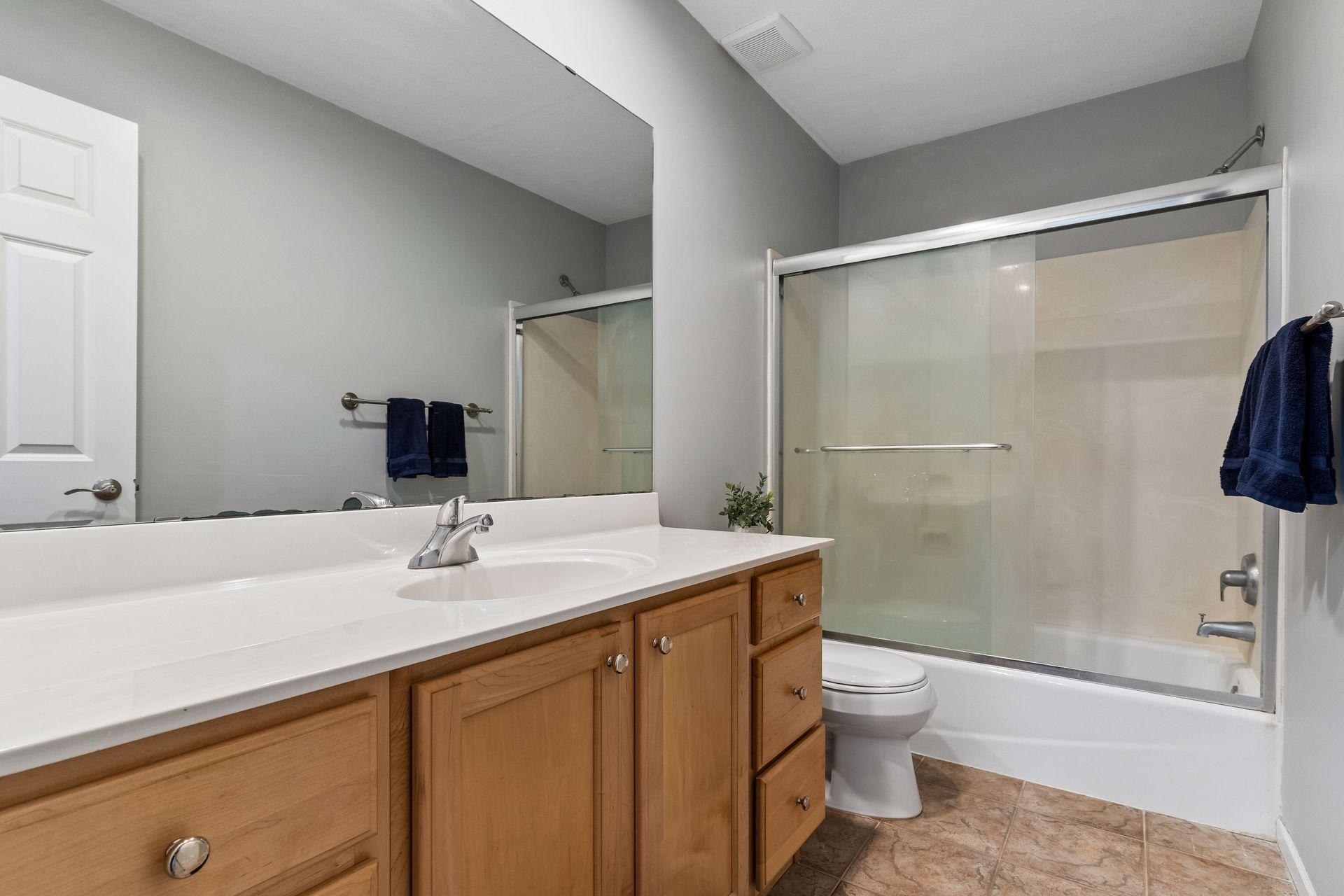 View of Residential at 13988 Dublin Road, Apple Valley MN 55124, Apple Valley (25 of 40) - Mike Wilen | Minnesota Team Real Estate