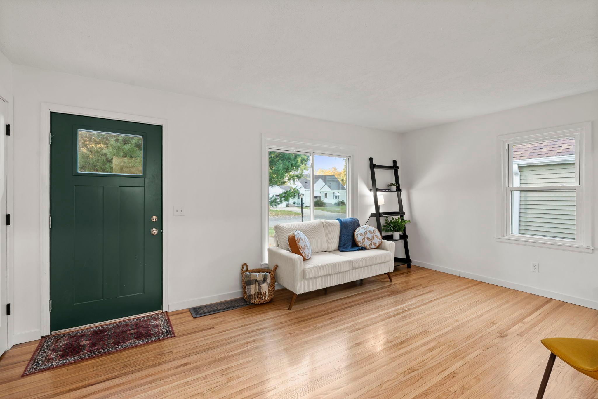 View of Residential at 4740 Edgewood Avenue, Crystal MN 55428, Crystal (3 of 57) - Mike Wilen | Minnesota Team Real Estate