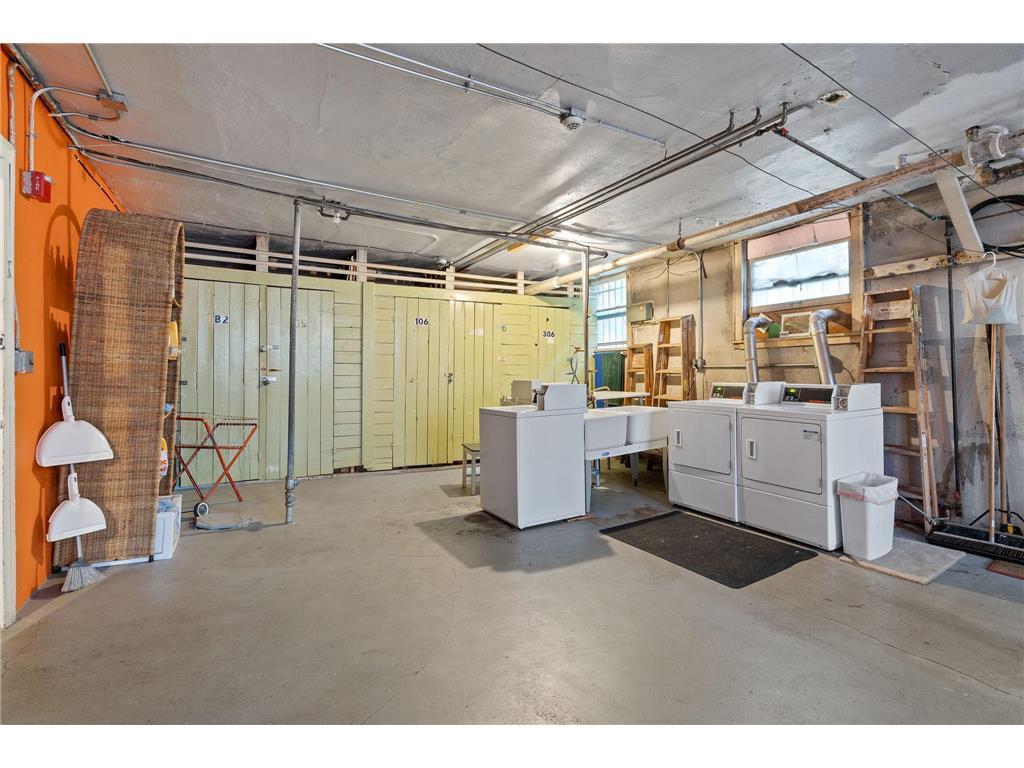 View of Residential at 2739 Girard Avenue #304, Minneapolis MN 55408, Minneapolis (10 of 12) - Mike Wilen | Minnesota Team Real Estate