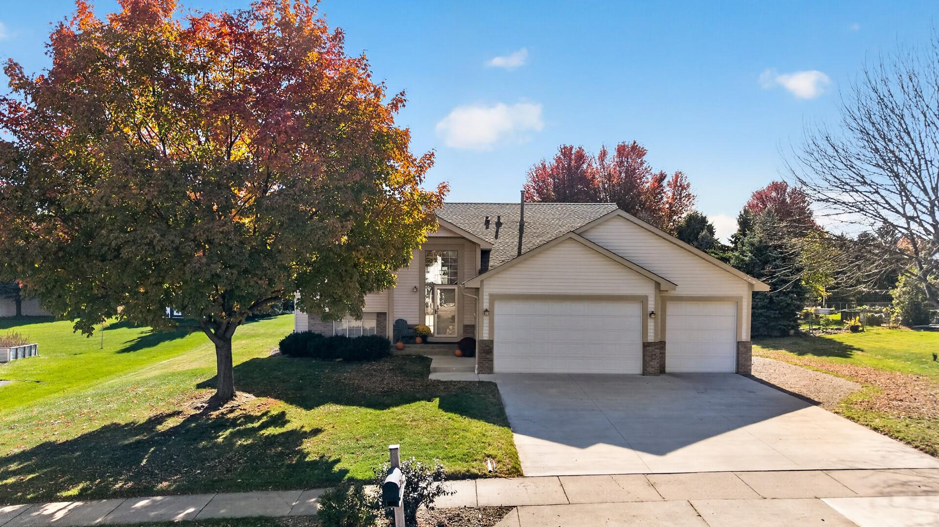 View of Single Family at 20665 Bluebill Avenue, Rogers - Mike Wilen | Minnesota Team Real Estate