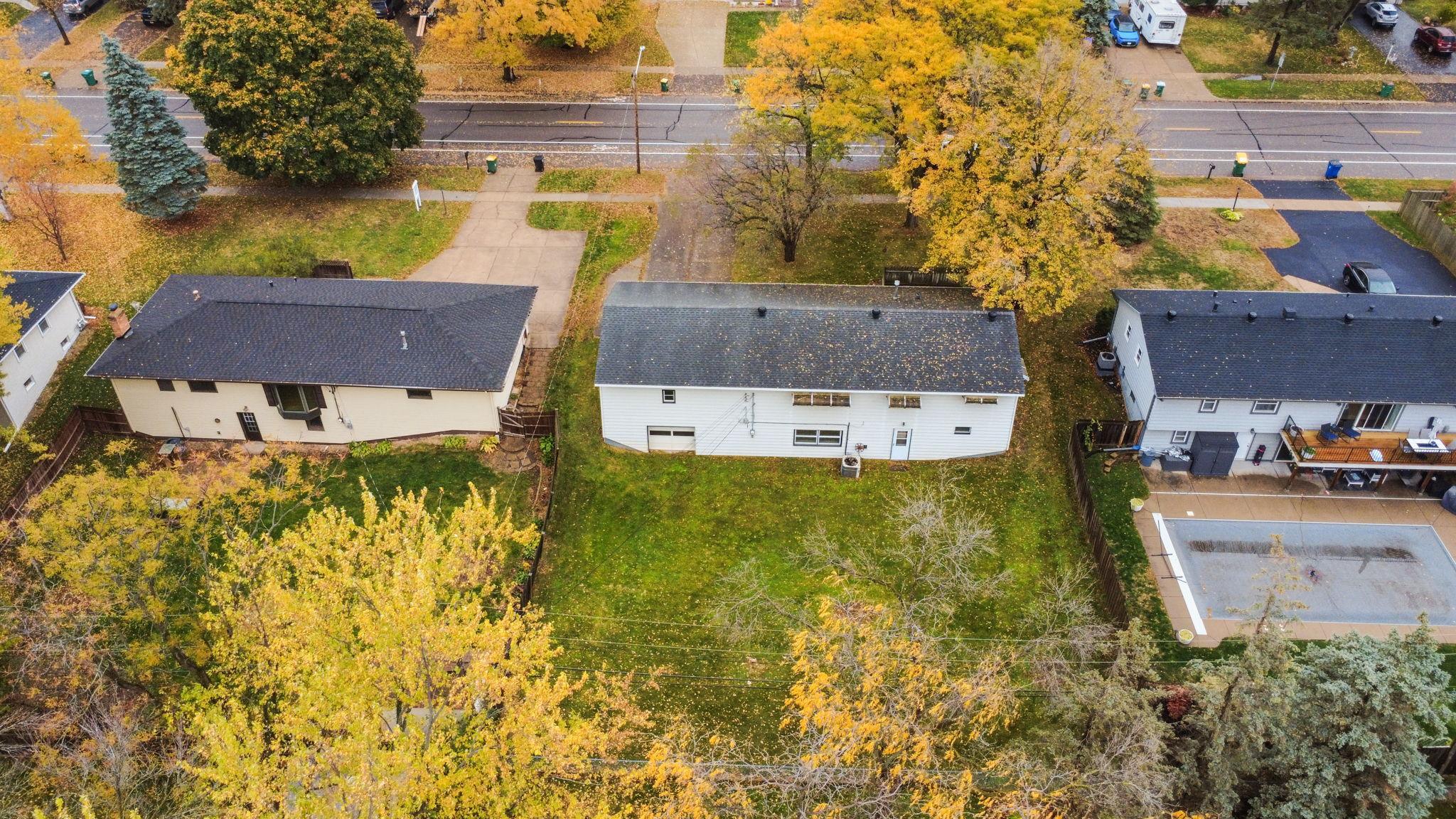 View of Residential at 3117 Boone Avenue, New Hope MN 55427, New Hope (38 of 39) - Mike Wilen | Minnesota Team Real Estate