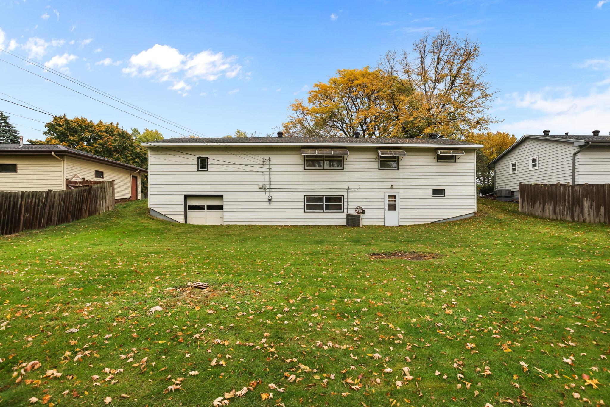 View of Residential at 3117 Boone Avenue, New Hope MN 55427, New Hope (34 of 39) - Mike Wilen | Minnesota Team Real Estate