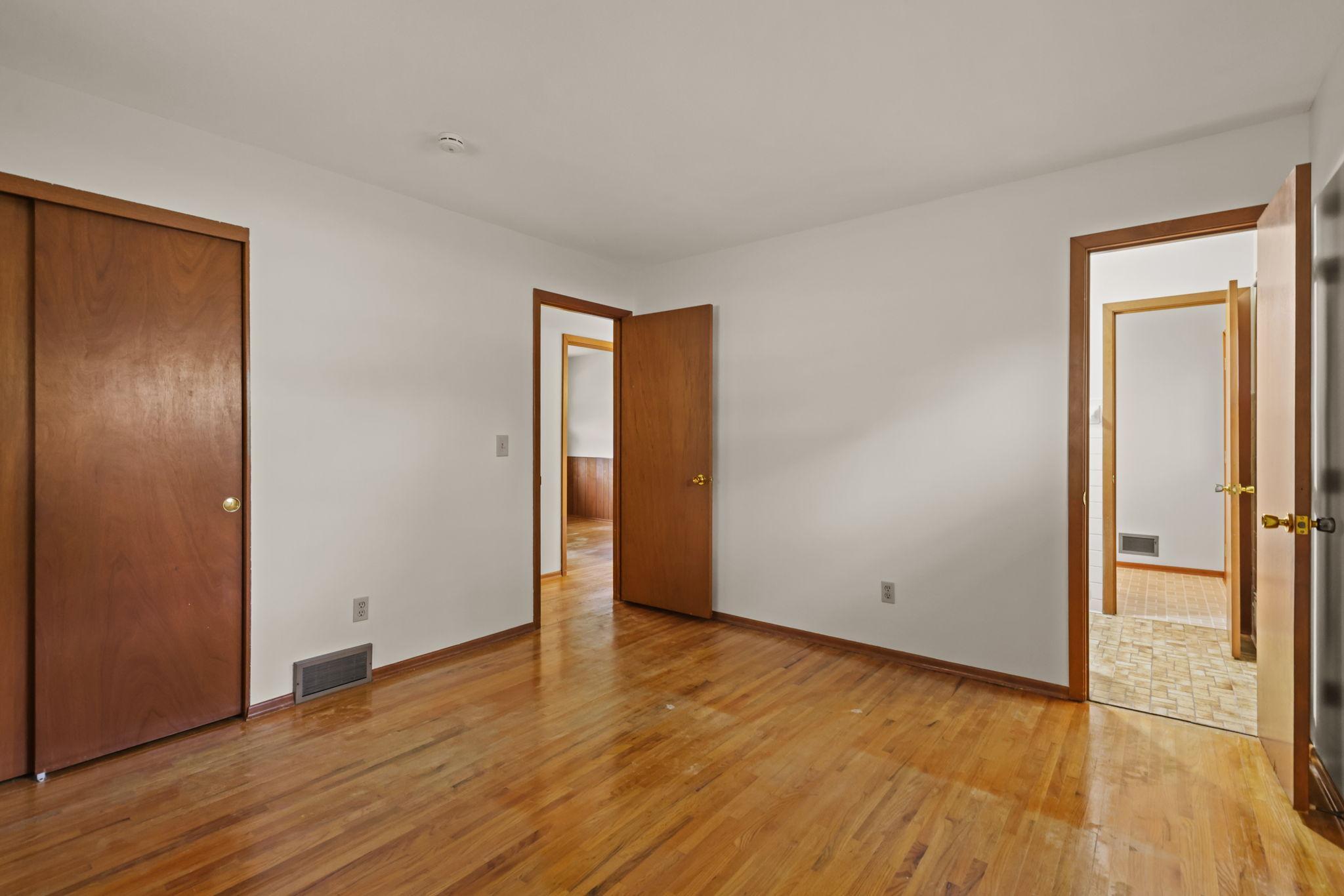 View of Residential at 3117 Boone Avenue, New Hope MN 55427, New Hope (13 of 39) - Mike Wilen | Minnesota Team Real Estate
