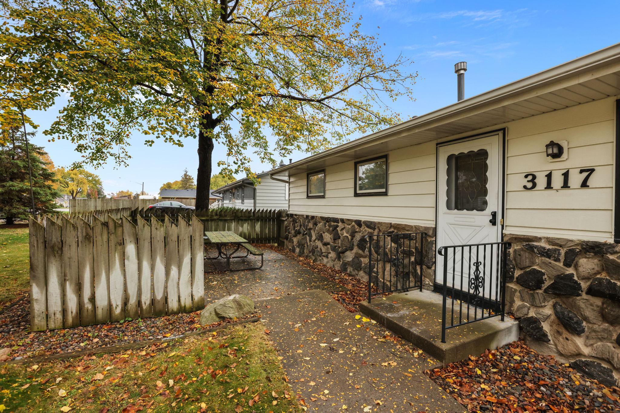 View of Residential at 3117 Boone Avenue, New Hope MN 55427, New Hope (31 of 39) - Mike Wilen | Minnesota Team Real Estate