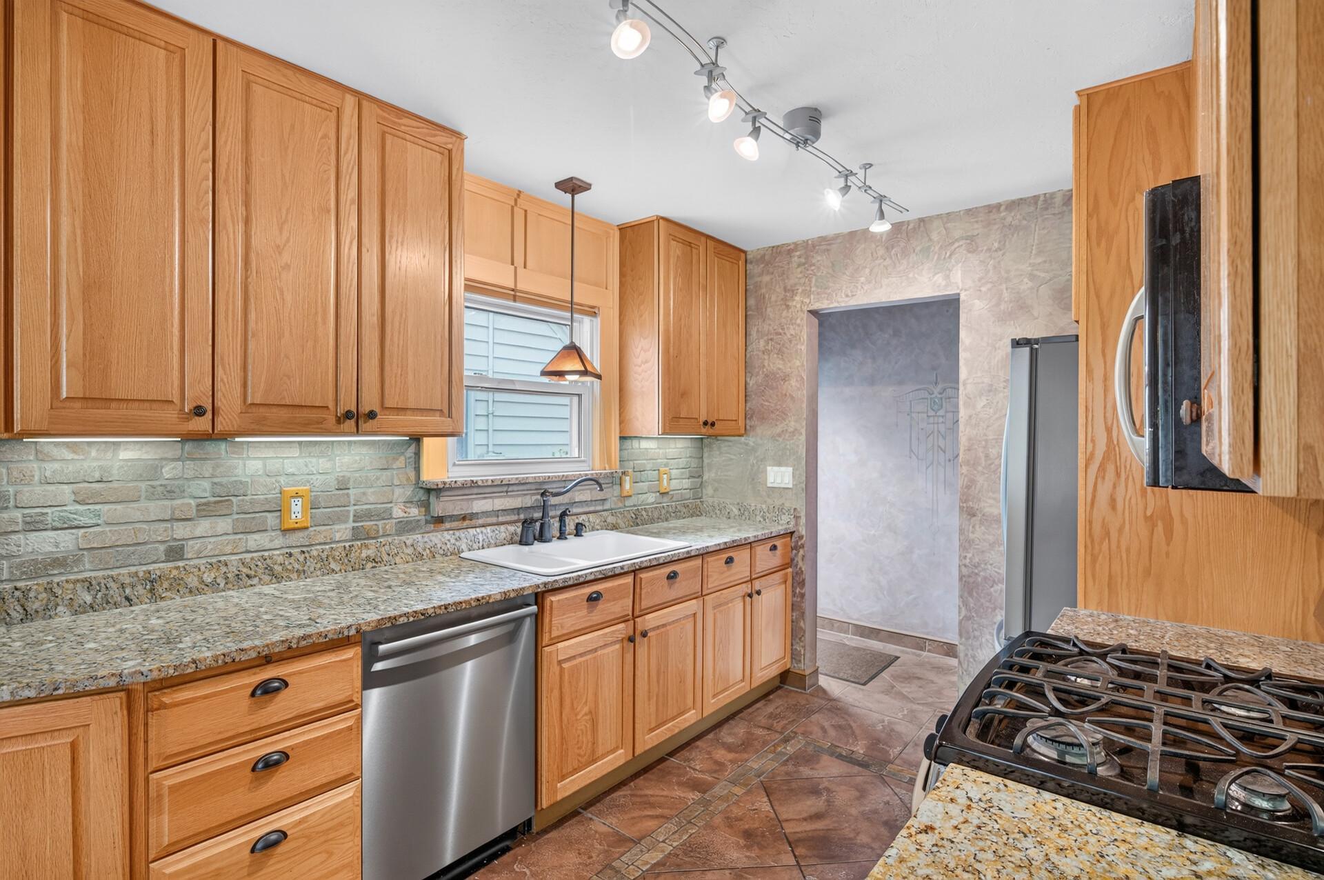 View of Residential at 242 5th Avenue, Hopkins MN 55343, Hopkins (7 of 81) - Mike Wilen | Minnesota Team Real Estate
