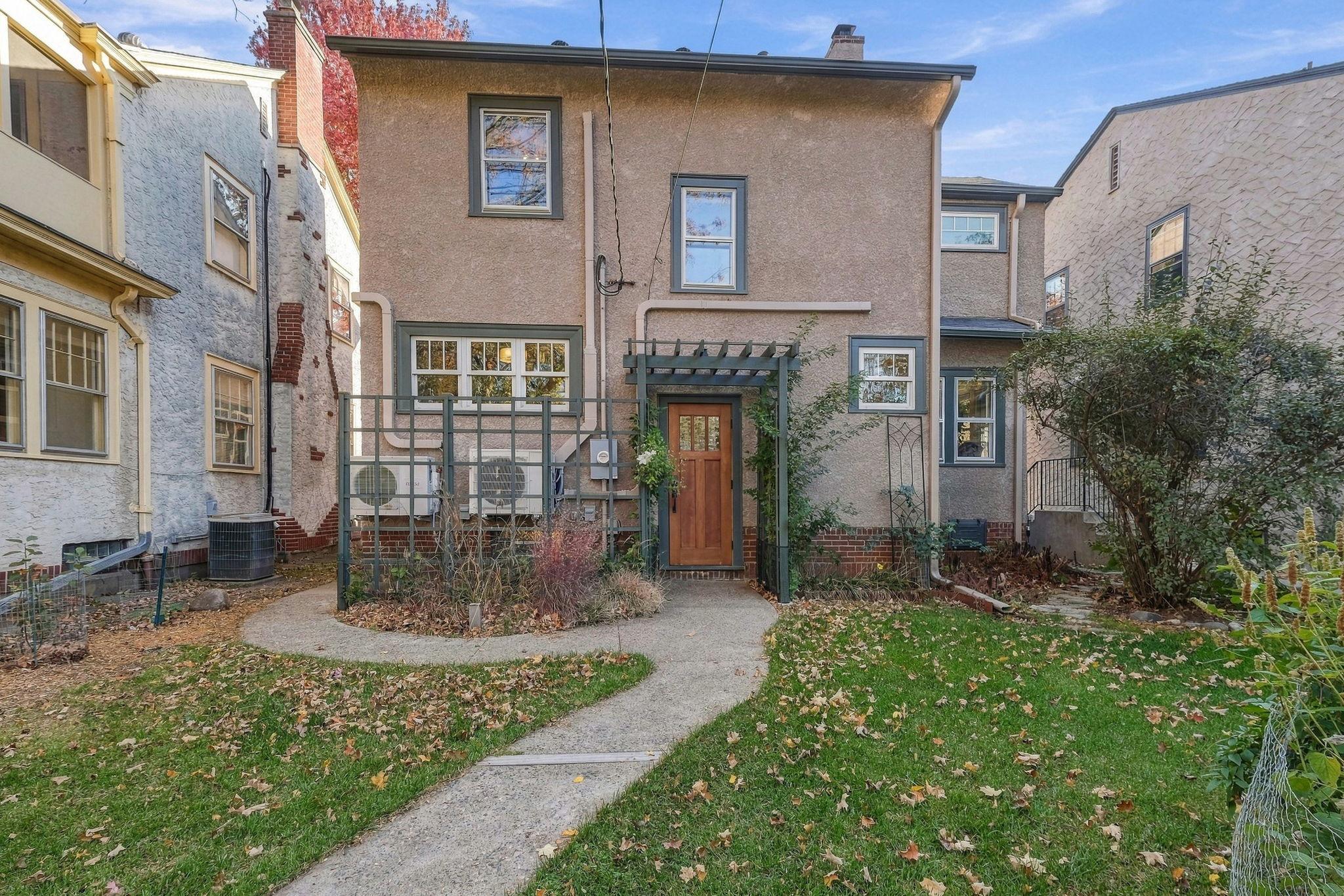 View of Residential at 377 Woodlawn Avenue, Saint Paul MN 55105, Saint Paul (29 of 38) - Mike Wilen | Minnesota Team Real Estate