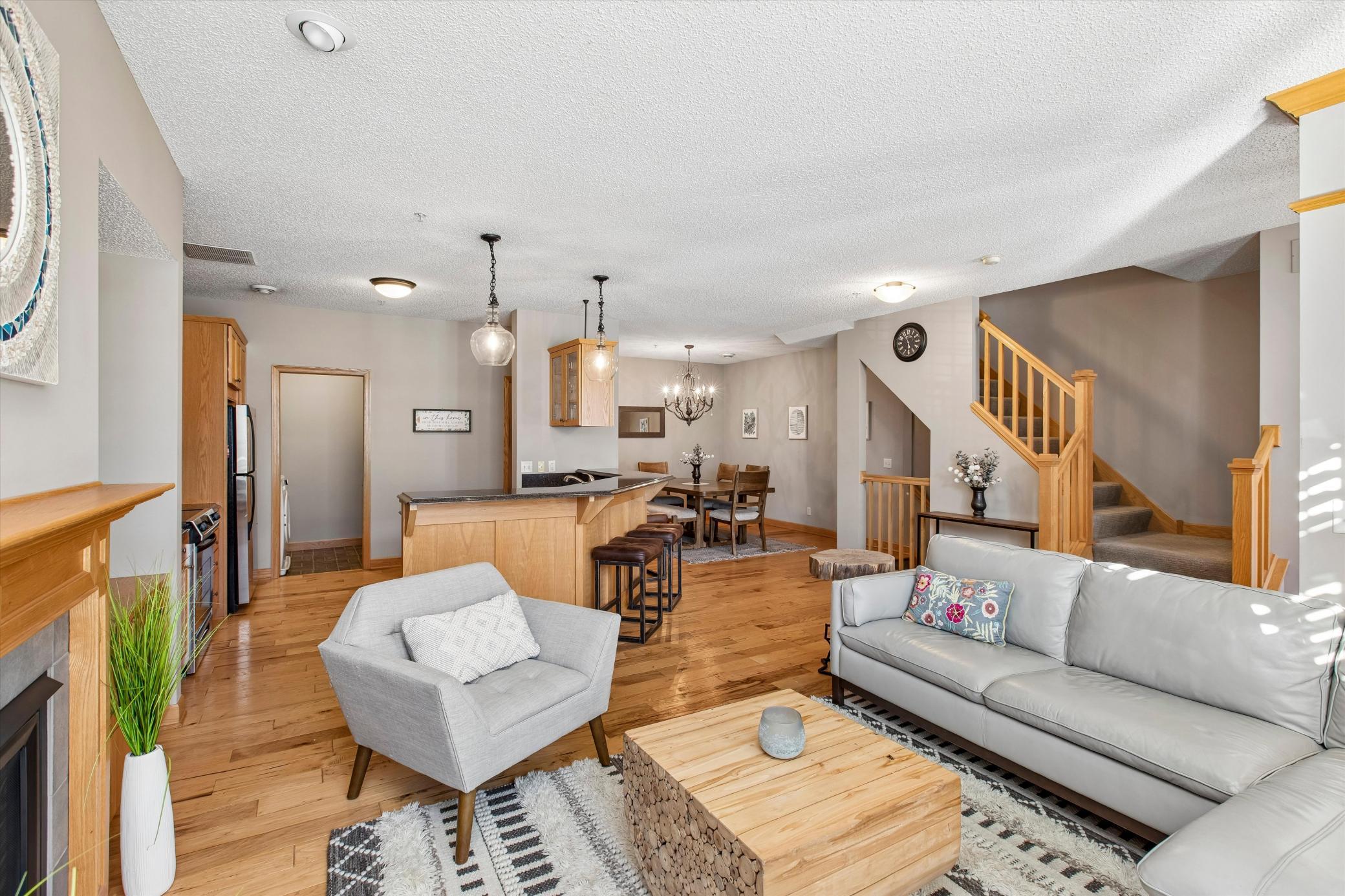 View of Residential at 6715 Flycatcher Lane #1120, Apple Valley MN 55124, Apple Valley (9 of 47) - Mike Wilen | Minnesota Team Real Estate