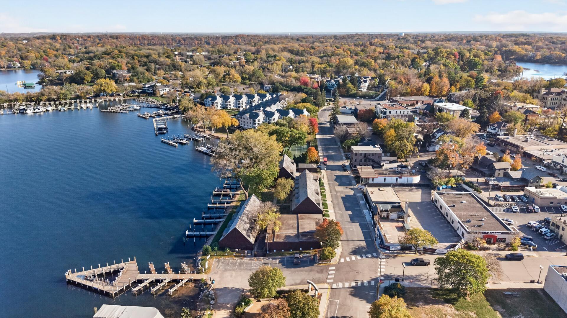 View of Residential at 423 Lake Street, Excelsior MN 55331, Excelsior (31 of 41) - Mike Wilen | Minnesota Team Real Estate