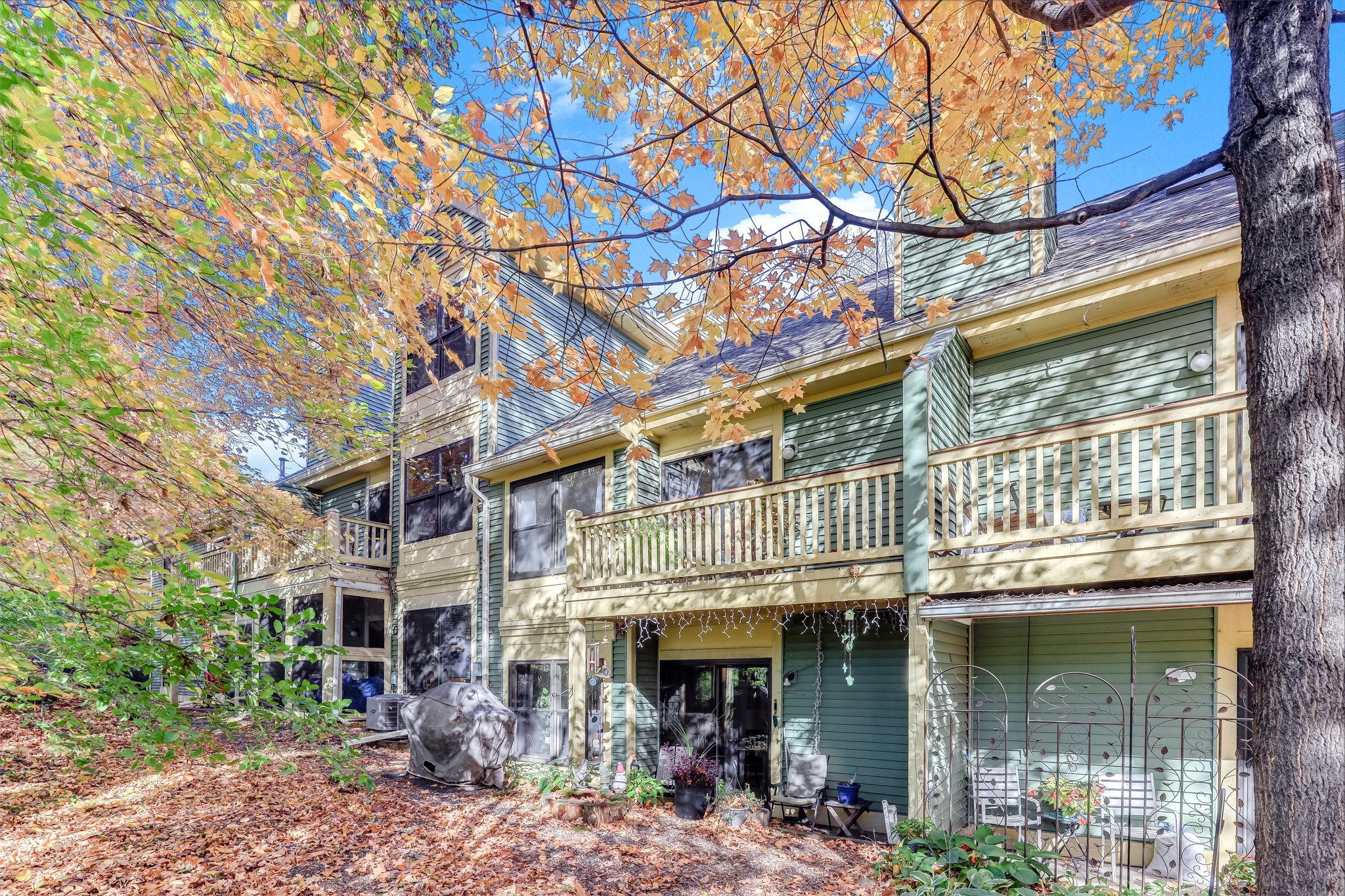 View of Residential at 15725 26th Avenue #C, Plymouth MN 55447, Plymouth (27 of 29) - Mike Wilen | Minnesota Team Real Estate