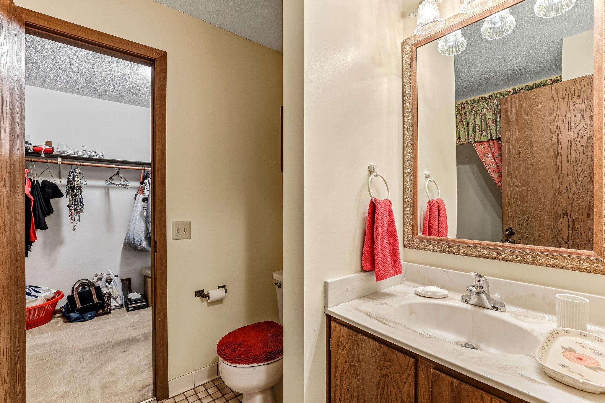 View of Residential at 15725 26th Avenue #C, Plymouth MN 55447, Plymouth (22 of 29) - Mike Wilen | Minnesota Team Real Estate