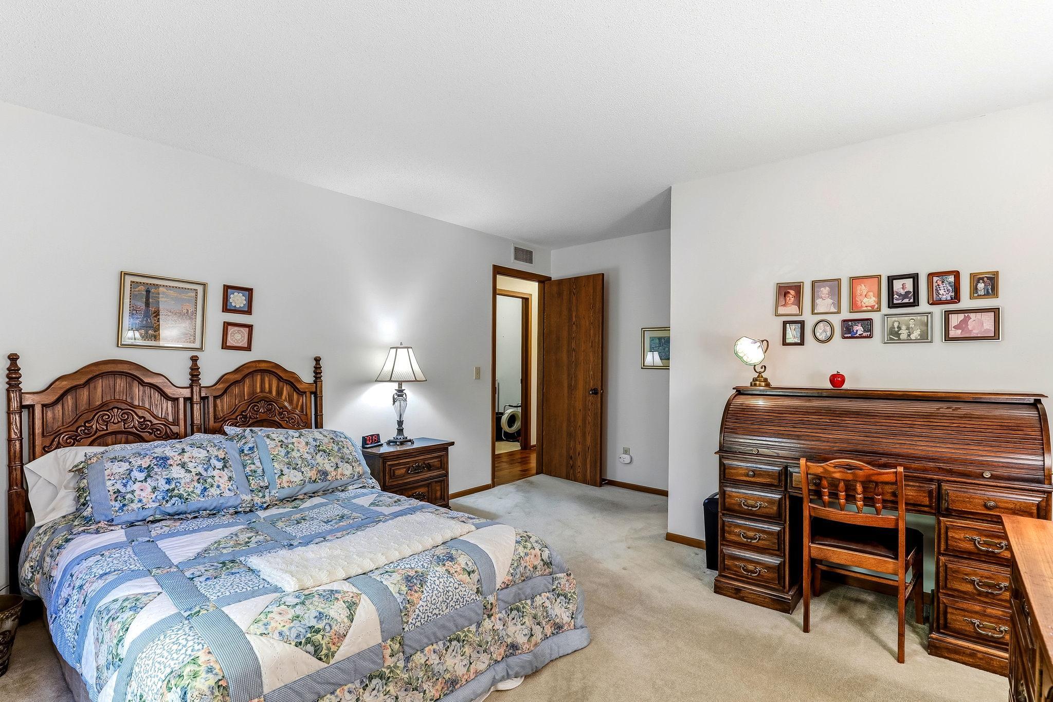 View of Residential at 15725 26th Avenue #C, Plymouth MN 55447, Plymouth (20 of 29) - Mike Wilen | Minnesota Team Real Estate