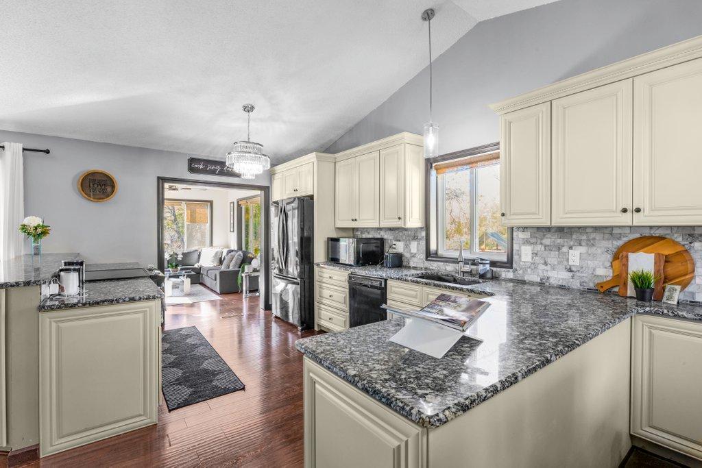 View of Residential at 10560 Robinson Drive, Coon Rapids MN 55433, Coon Rapids (17 of 27) - Mike Wilen | Minnesota Team Real Estate
