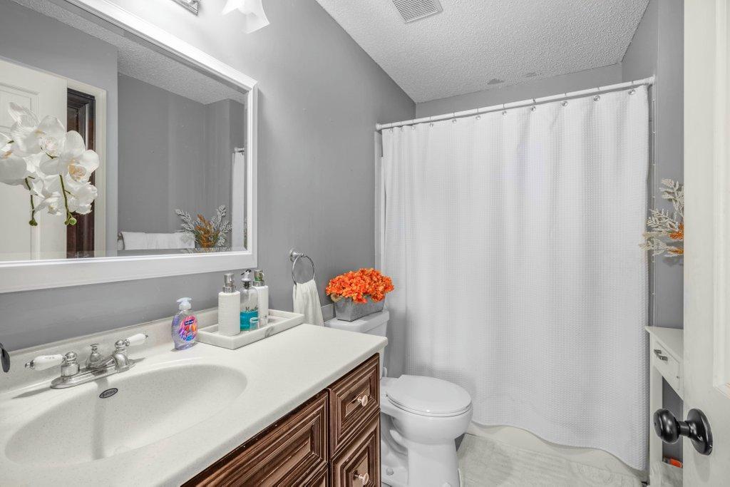 View of Residential at 10560 Robinson Drive, Coon Rapids MN 55433, Coon Rapids (11 of 27) - Mike Wilen | Minnesota Team Real Estate