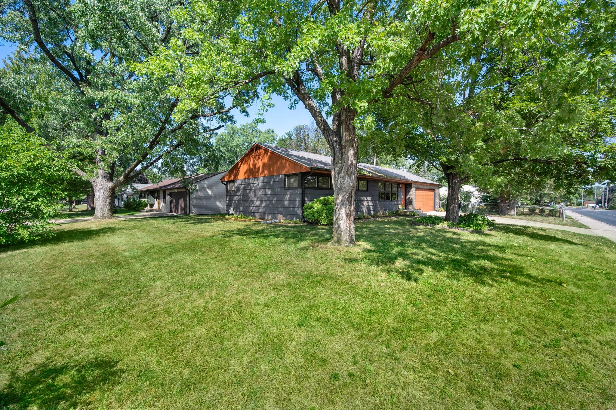 View of Residential at 914 82nd Street, Bloomington MN 55420, Bloomington (66 of 73) - Mike Wilen | Minnesota Team Real Estate