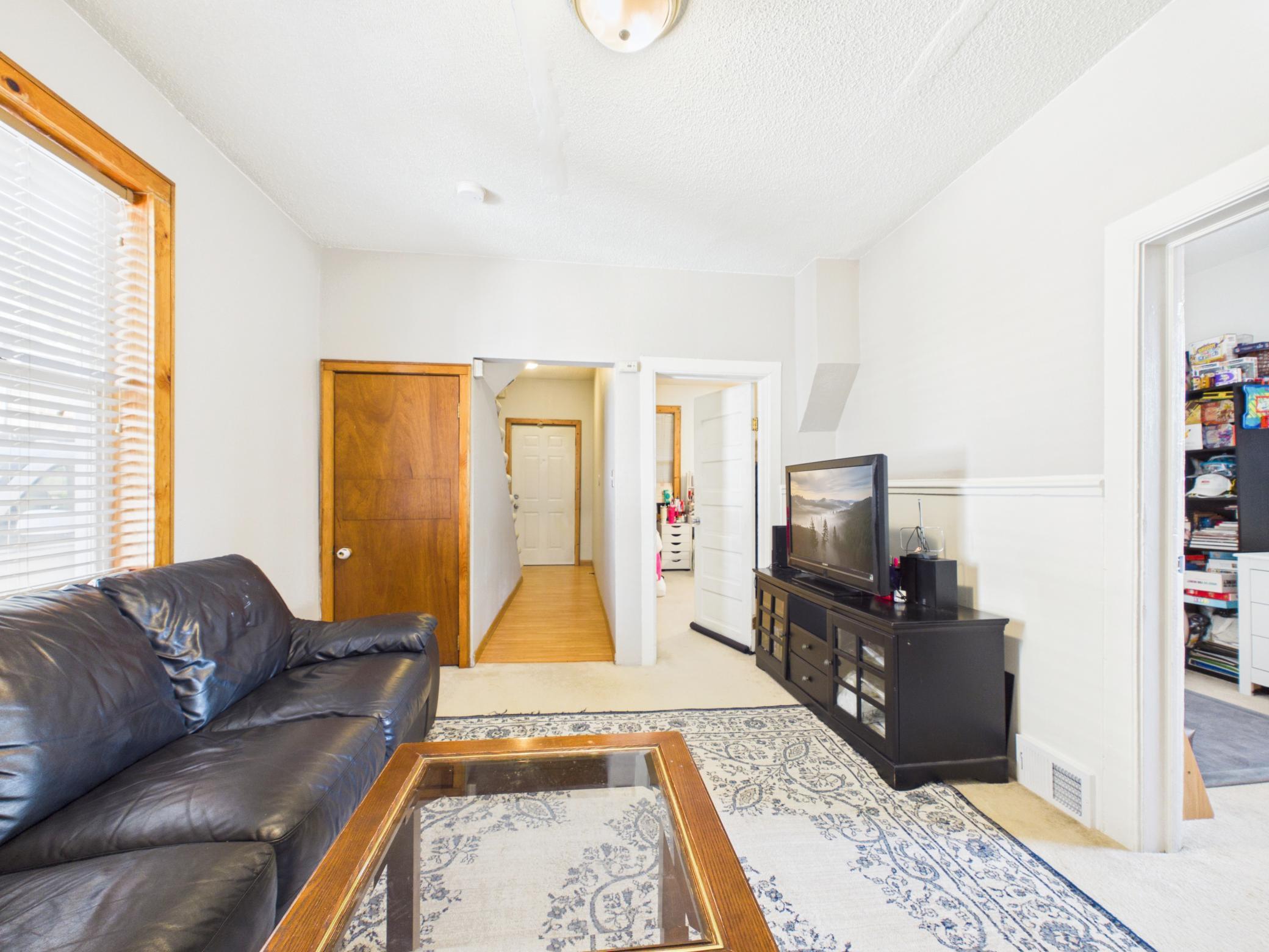 View of Residential at 560 Burgess Street, Saint Paul MN 55103, Saint Paul (17 of 47) - Mike Wilen | Minnesota Team Real Estate