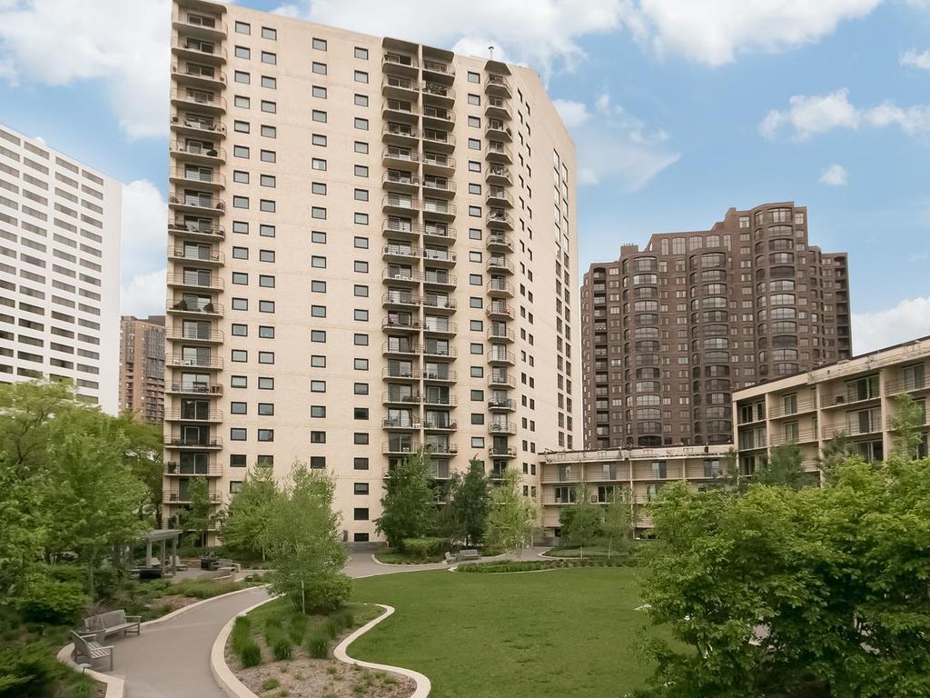View of Residential at 1225 Lasalle Avenue #1503, Minneapolis MN 55403, Minneapolis (36 of 40) - Mike Wilen | Minnesota Team Real Estate