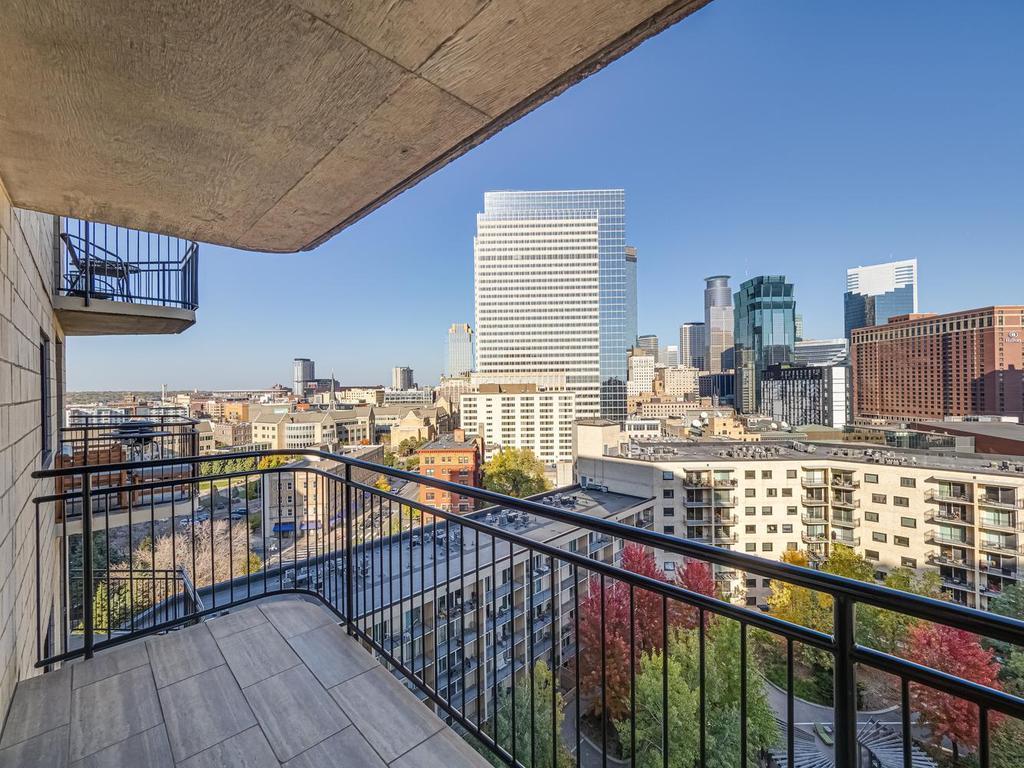 View of Residential at 1225 Lasalle Avenue #1503, Minneapolis MN 55403, Minneapolis (24 of 40) - Mike Wilen | Minnesota Team Real Estate