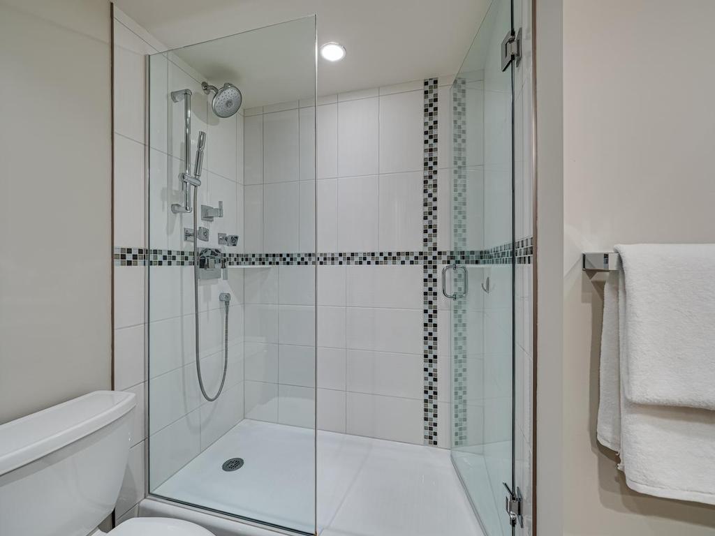 View of Residential at 1225 Lasalle Avenue #1503, Minneapolis MN 55403, Minneapolis (16 of 40) - Mike Wilen | Minnesota Team Real Estate