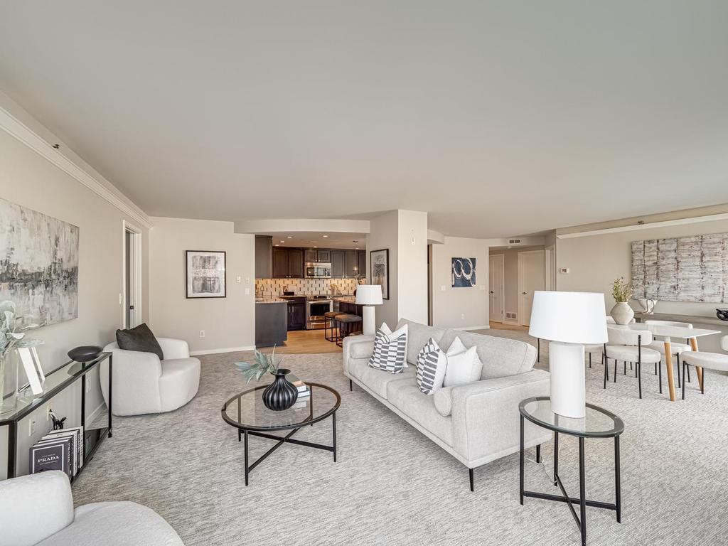 View of Residential at 1225 Lasalle Avenue #1503, Minneapolis MN 55403, Minneapolis (10 of 40) - Mike Wilen | Minnesota Team Real Estate