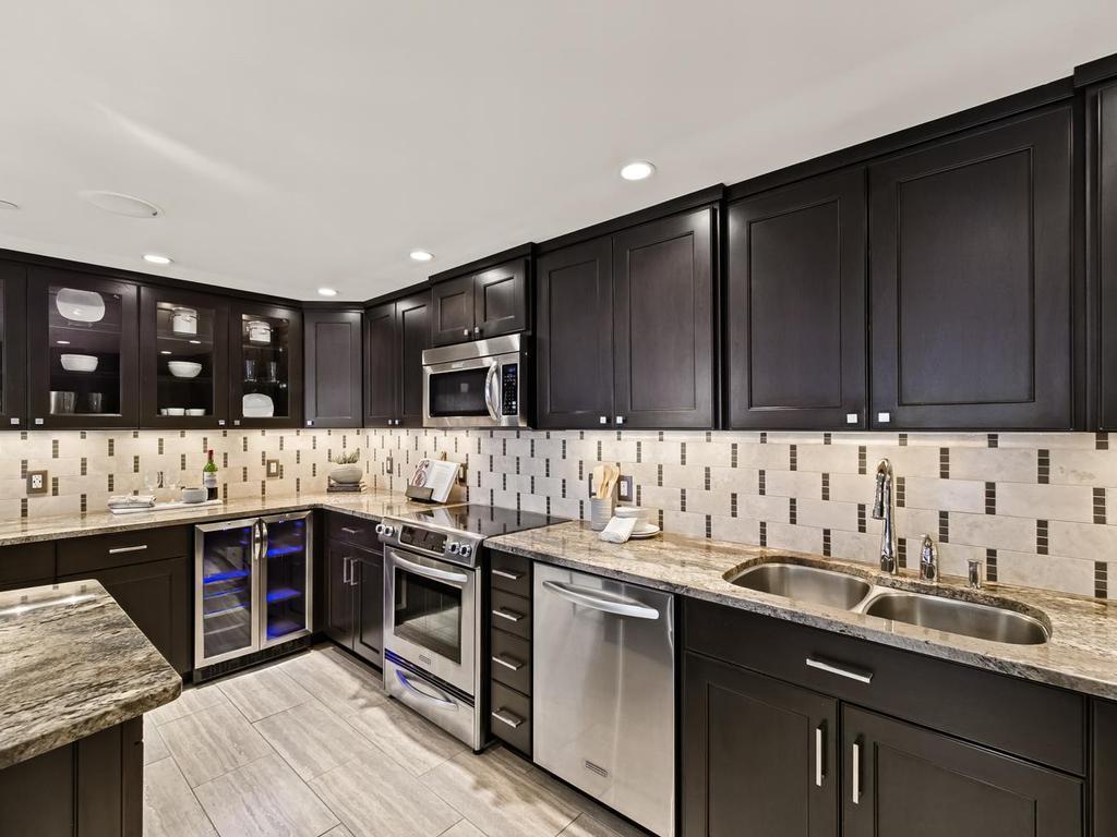 View of Residential at 1225 Lasalle Avenue #1503, Minneapolis MN 55403, Minneapolis (5 of 40) - Mike Wilen | Minnesota Team Real Estate