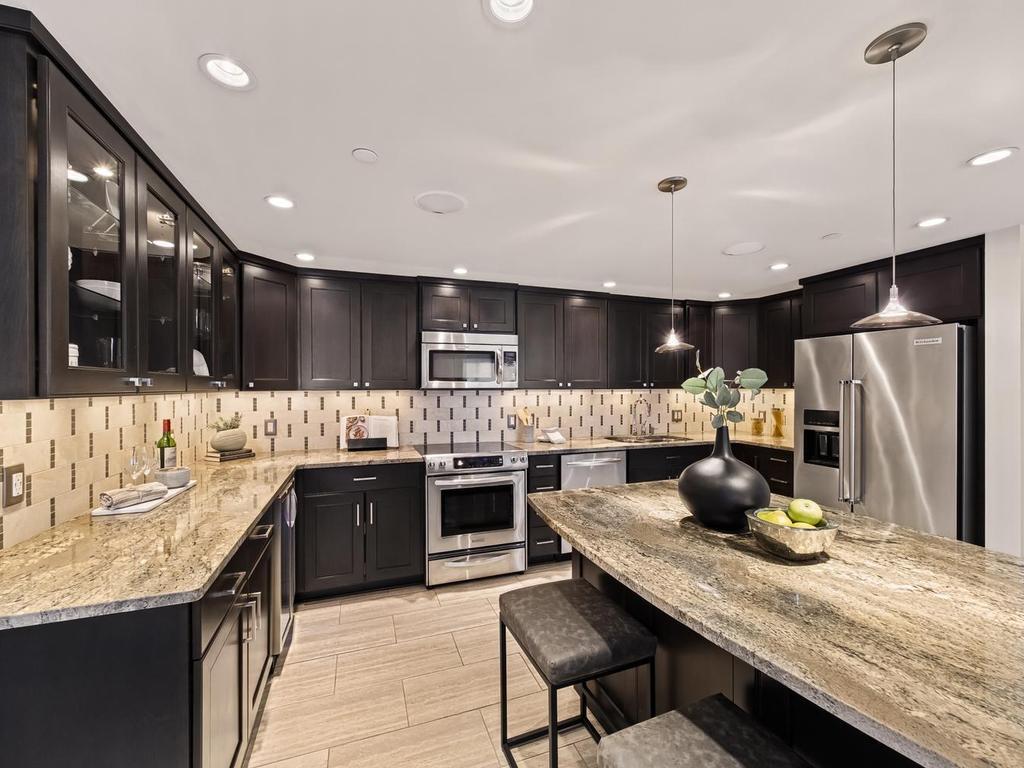 View of Residential at 1225 Lasalle Avenue #1503, Minneapolis MN 55403, Minneapolis (6 of 40) - Mike Wilen | Minnesota Team Real Estate