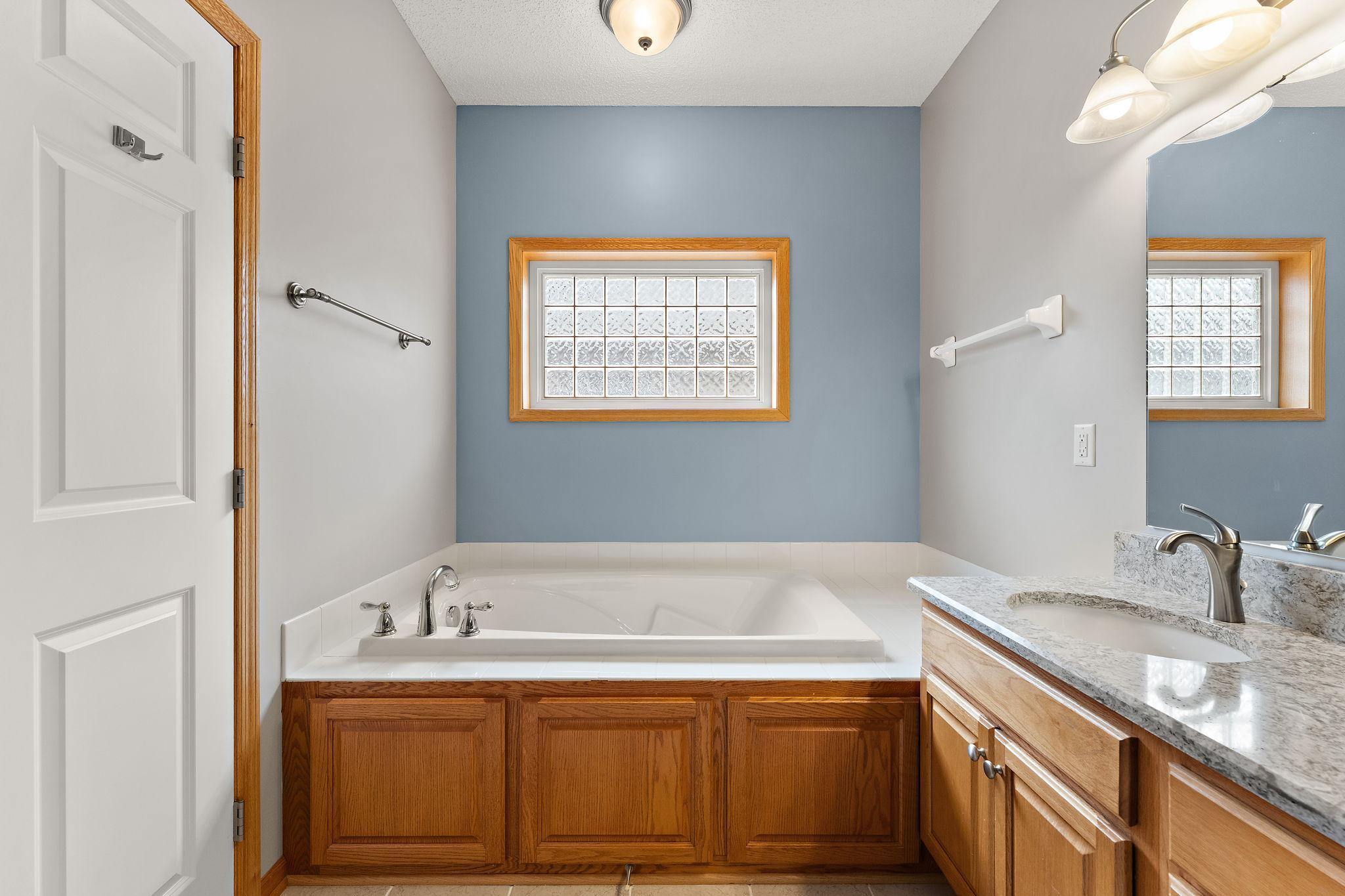 View of Residential at 13564 Crossglenn Path, Rosemount MN 55068, Rosemount (28 of 46) - Mike Wilen | Minnesota Team Real Estate