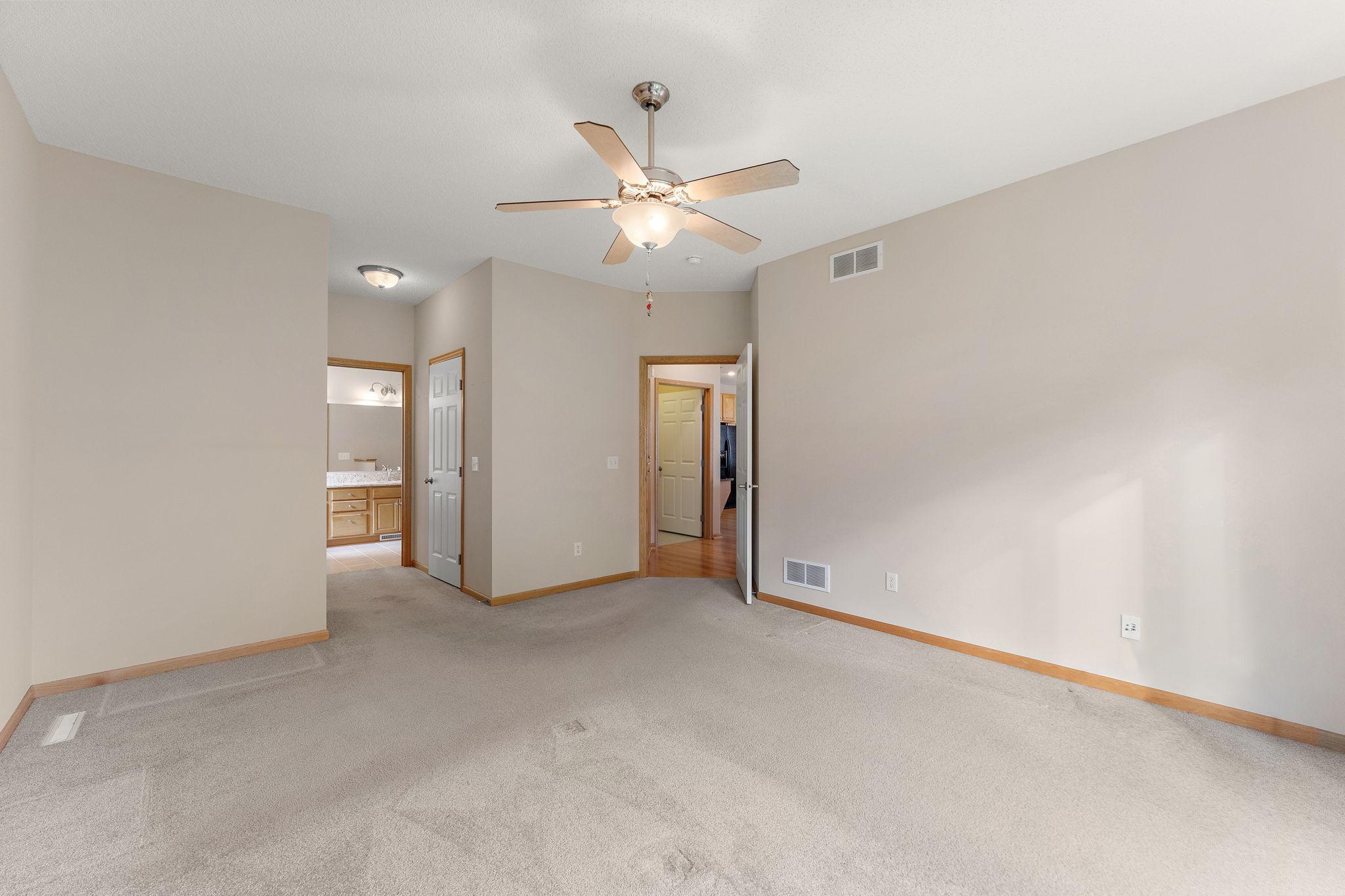 View of Residential at 13564 Crossglenn Path, Rosemount MN 55068, Rosemount (25 of 46) - Mike Wilen | Minnesota Team Real Estate