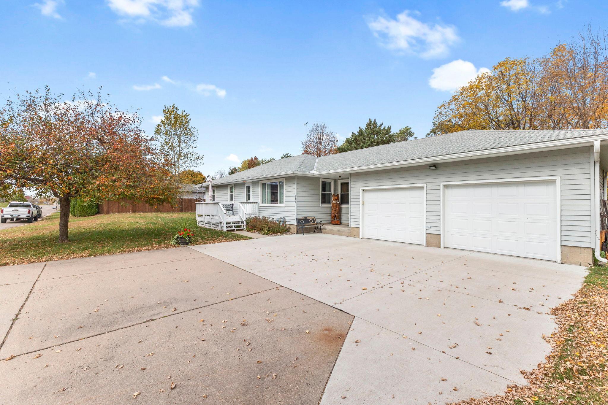 View of Residential at 236 Knollwood Street, Annandale MN 55302, Annandale (3 of 60) - Mike Wilen | Minnesota Team Real Estate