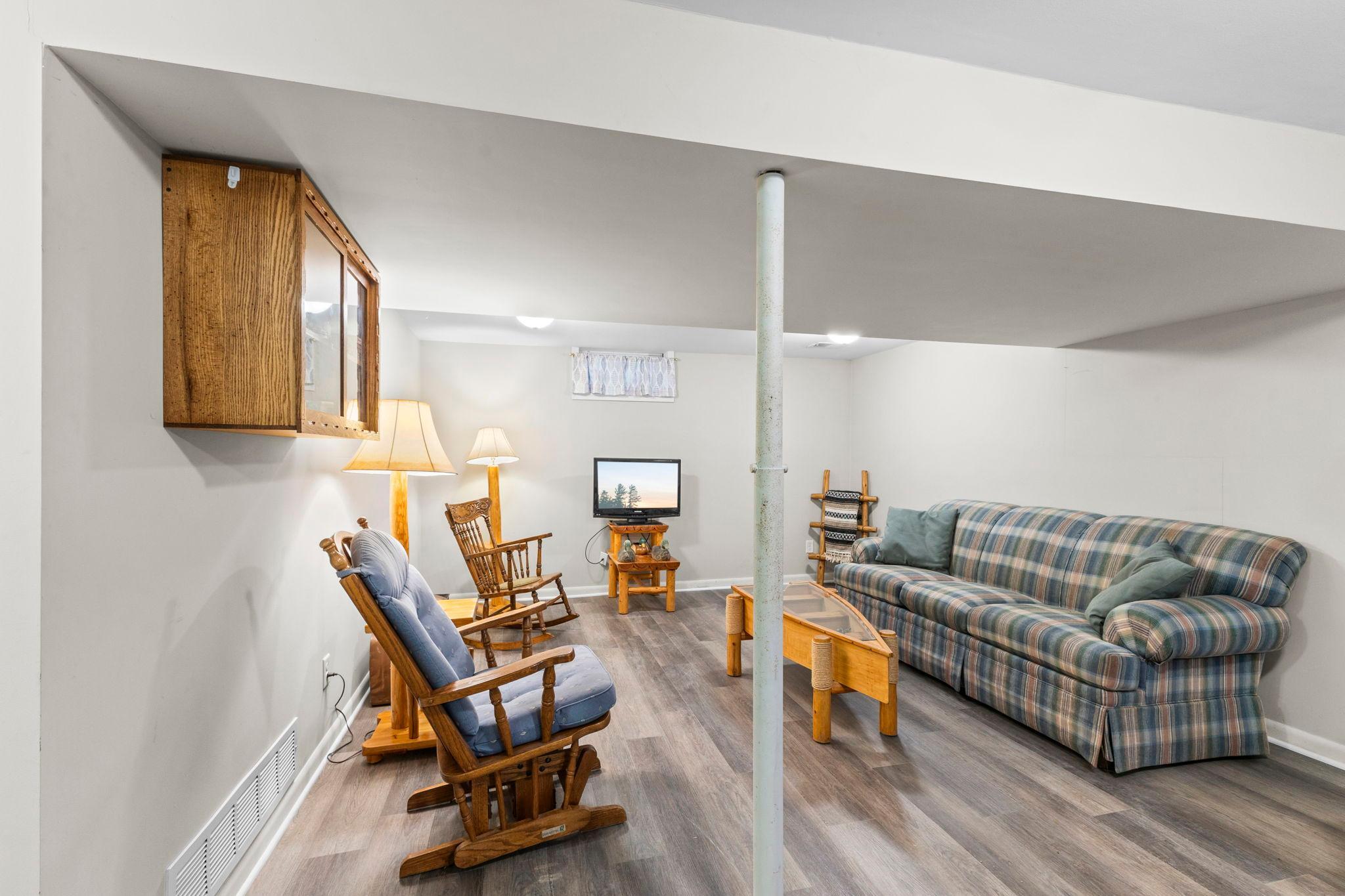 View of Residential at 236 Knollwood Street, Annandale MN 55302, Annandale (51 of 60) - Mike Wilen | Minnesota Team Real Estate
