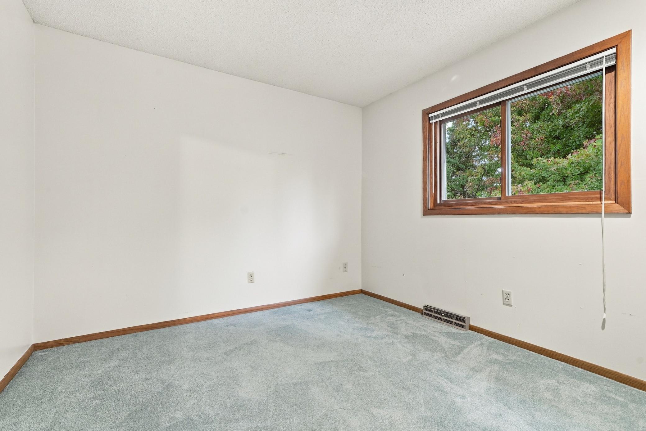 View of Residential at 600 Chicago Drive, Burnsville MN 55306, Burnsville (30 of 75) - Mike Wilen | Minnesota Team Real Estate