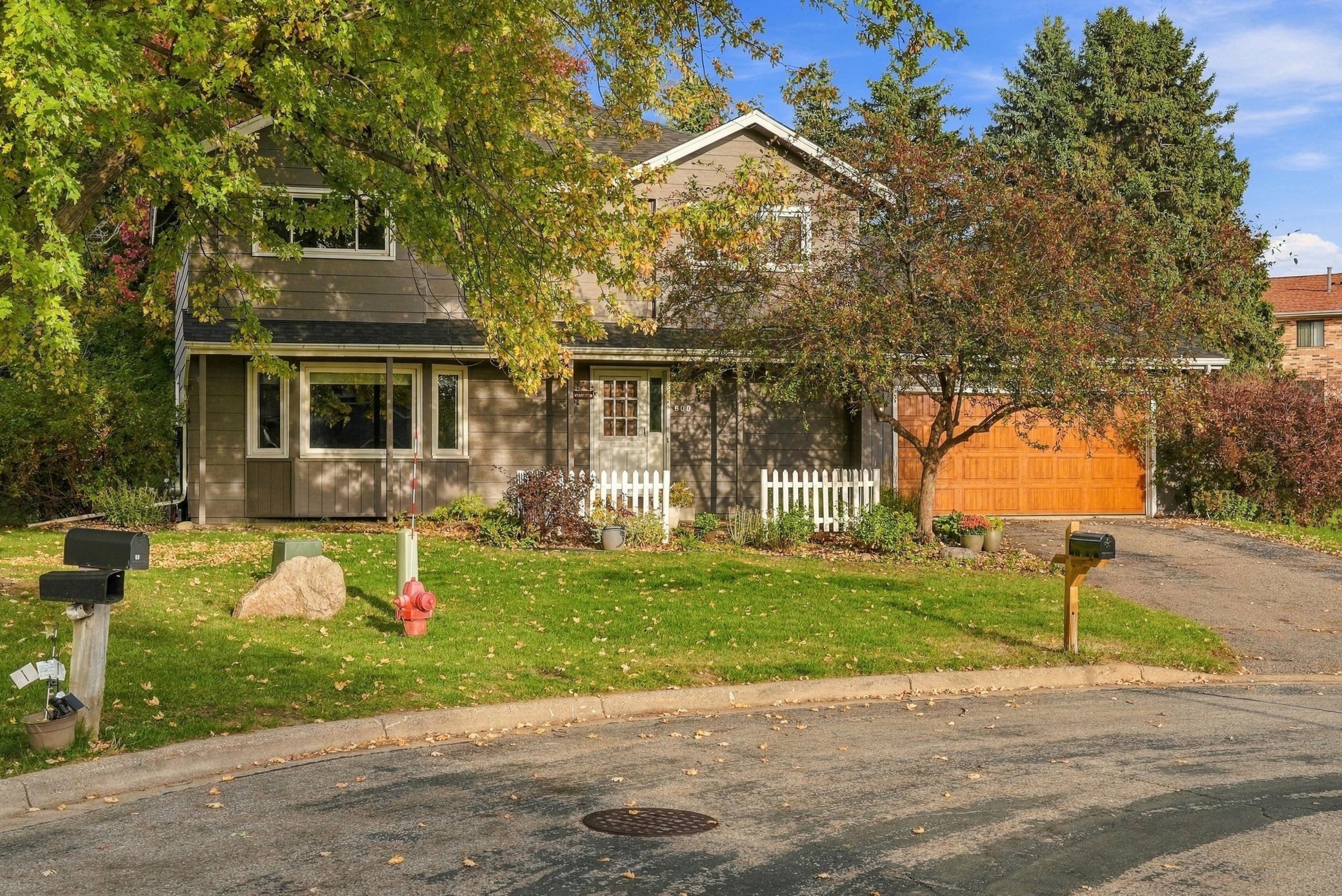 View of Residential at 600 Chicago Drive, Burnsville MN 55306, Burnsville (64 of 75) - Mike Wilen | Minnesota Team Real Estate