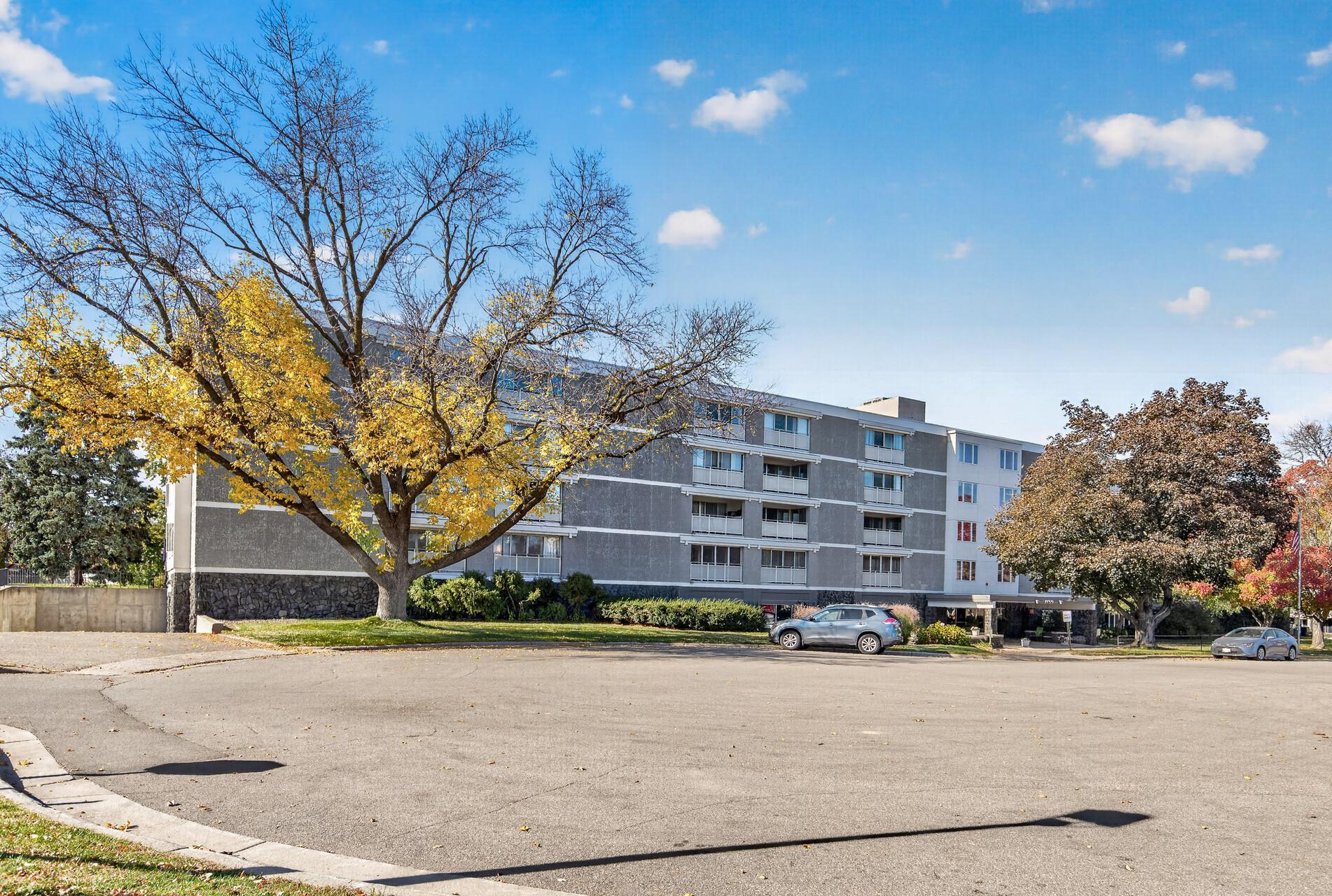 View of Residential at 6450 York Avenue #500, Edina MN 55435, Edina (28 of 39) - Mike Wilen | Minnesota Team Real Estate