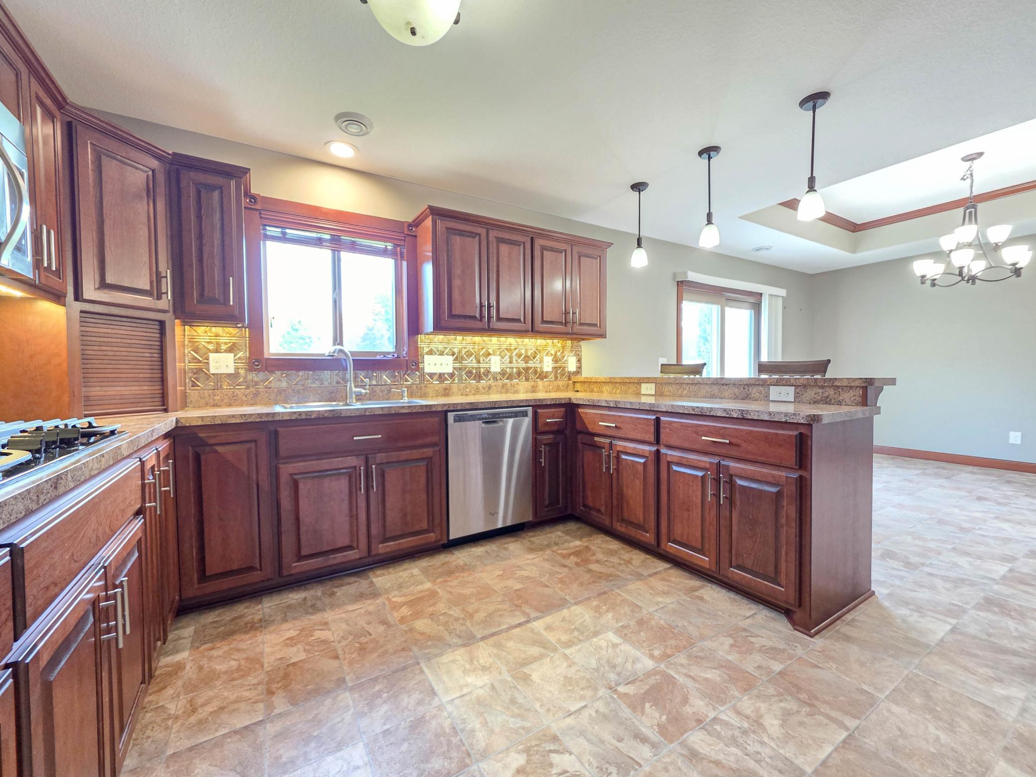 View of Residential at 105 Taylor Circle, Le Sueur MN 56058, Le Sueur (10 of 49) - Mike Wilen | Minnesota Team Real Estate