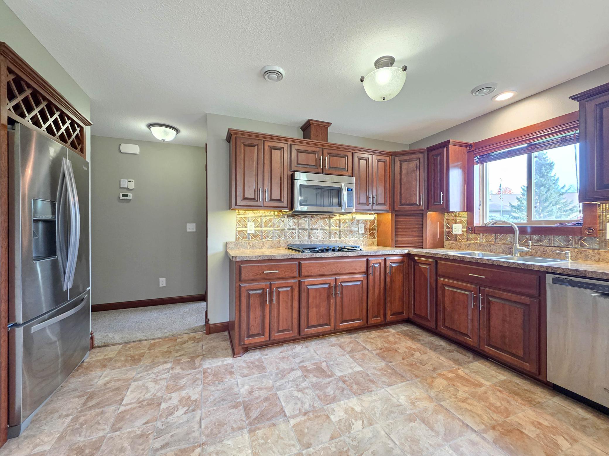 View of Residential at 105 Taylor Circle, Le Sueur MN 56058, Le Sueur (7 of 49) - Mike Wilen | Minnesota Team Real Estate