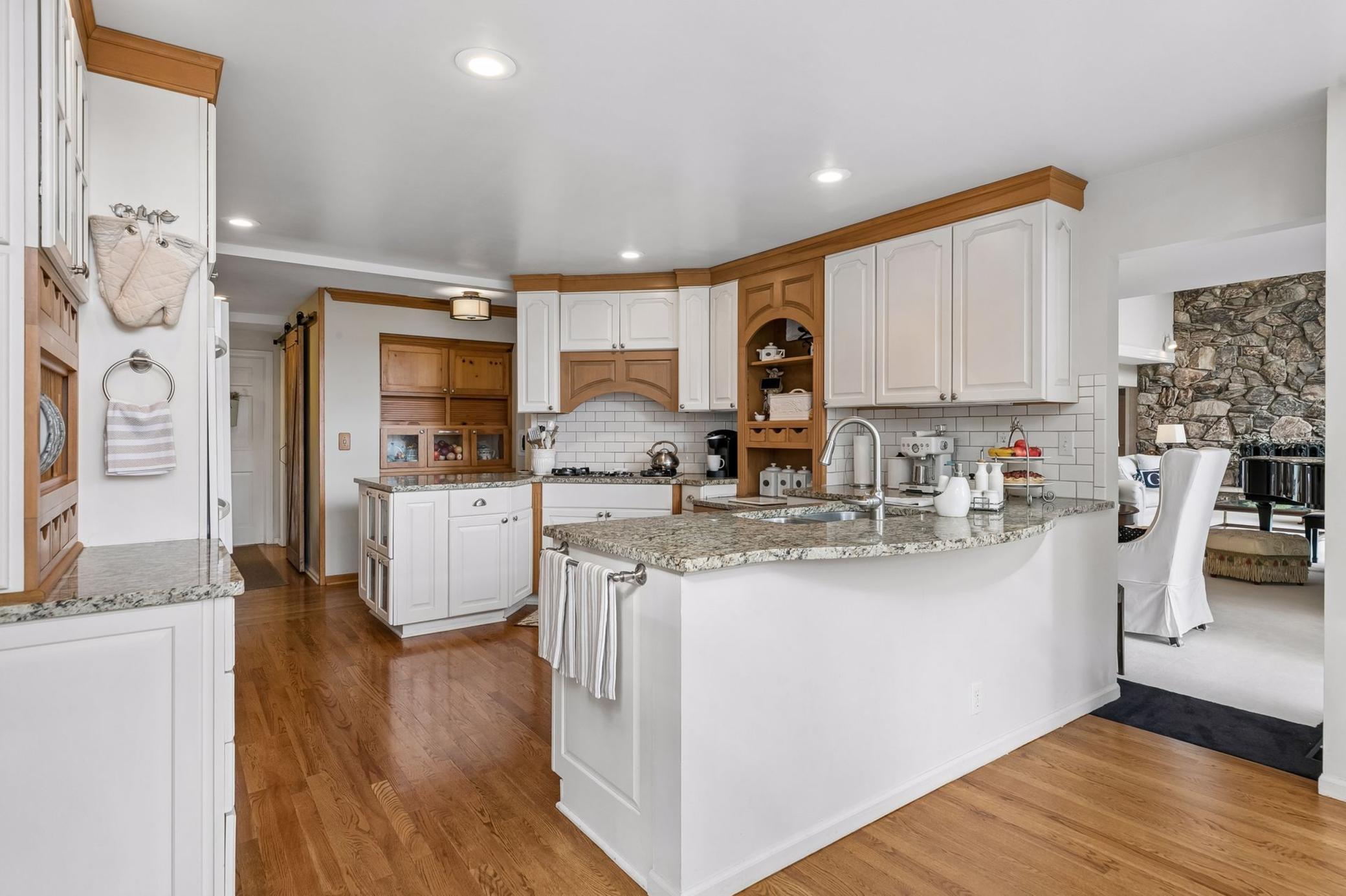 View of Residential at 96 Many Levels Road, White Bear Lake MN 55110, White Bear Lake (28 of 69) - Mike Wilen | Minnesota Team Real Estate
