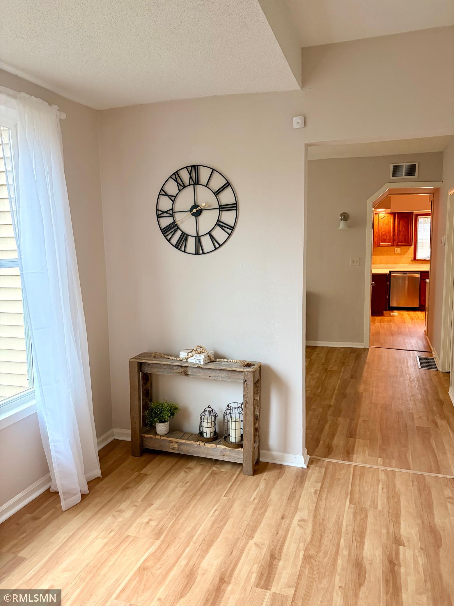 View of Residential at 3101 Newton Avenue, Minneapolis MN 55411, Minneapolis (3 of 5) - Mike Wilen | Minnesota Team Real Estate