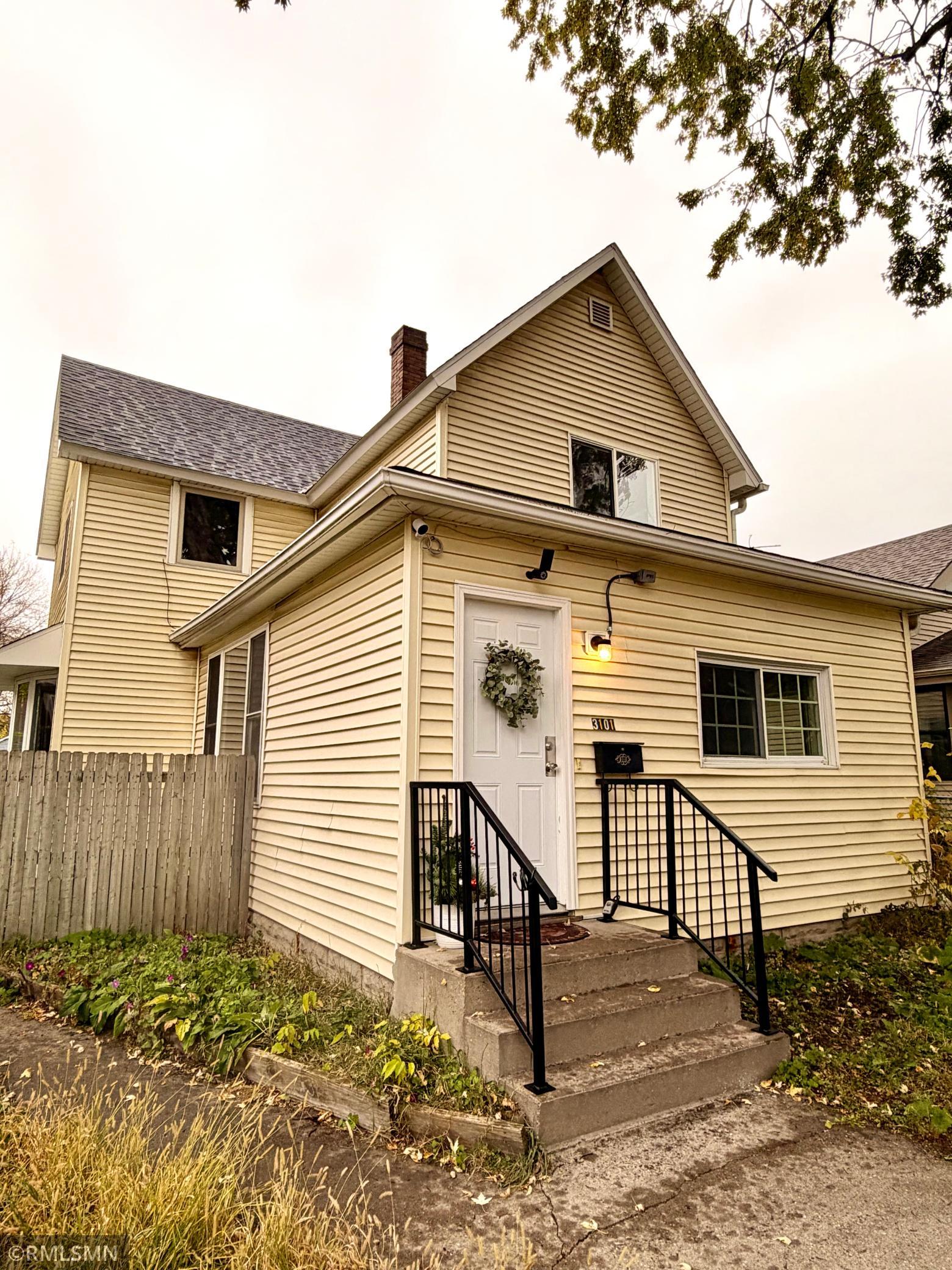 View of Single Family at 3101 Newton Avenue, Minneapolis - Mike Wilen | Minnesota Team Real Estate