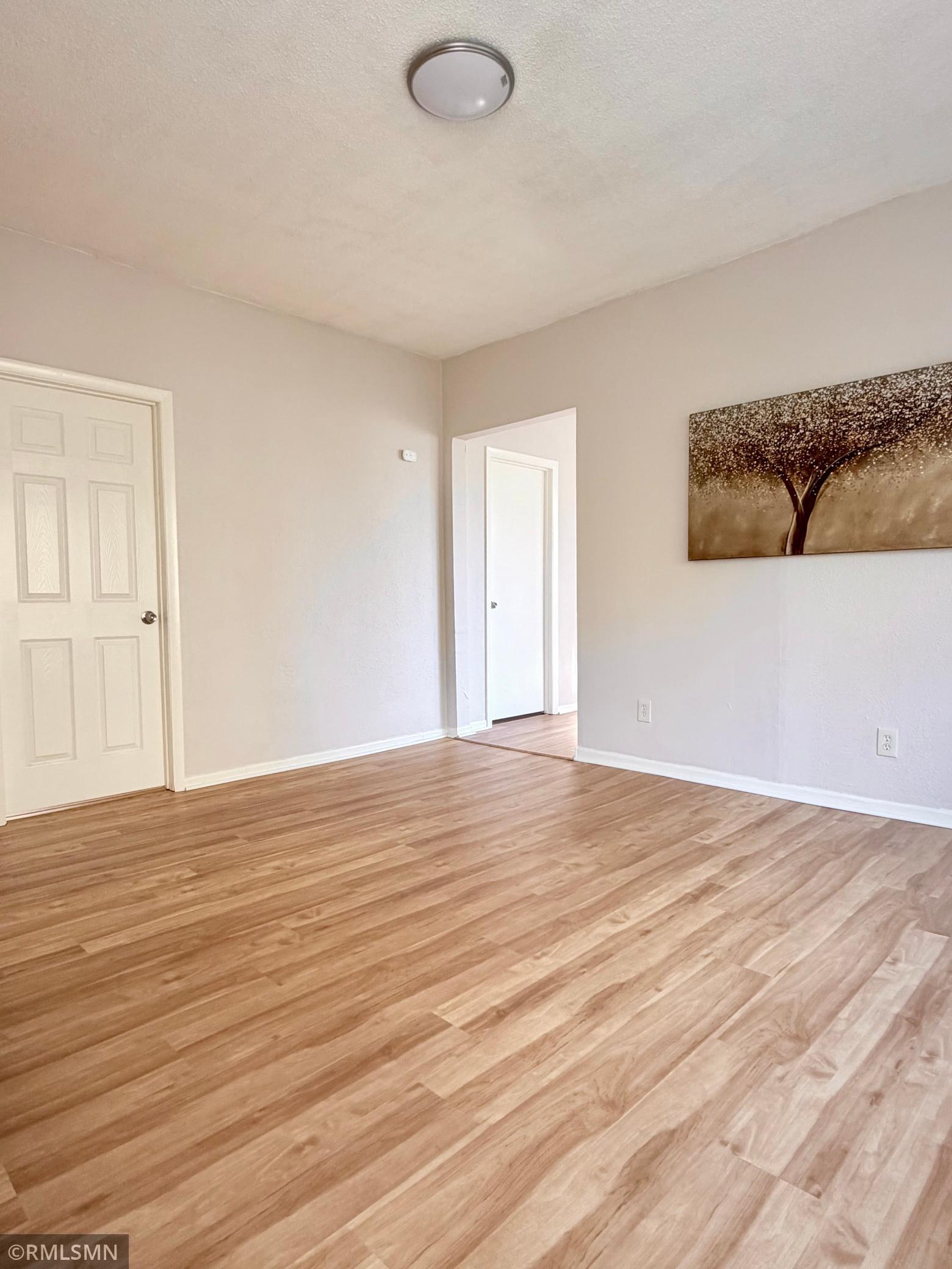 View of Residential at 3101 Newton Avenue, Minneapolis MN 55411, Minneapolis (10 of 24) - Mike Wilen | Minnesota Team Real Estate