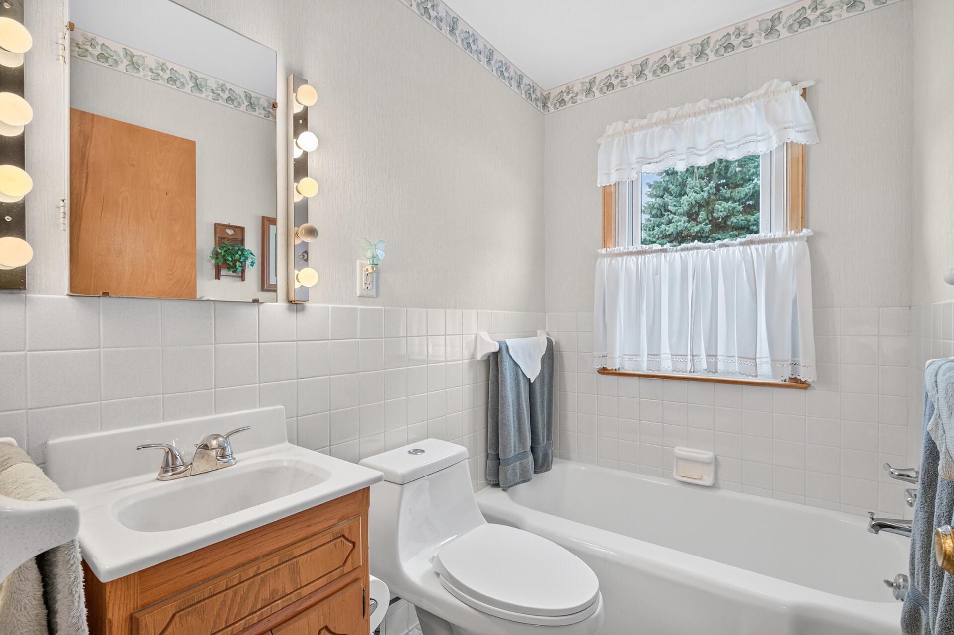 View of Residential at 6308 James Avenue, Richfield MN 55423, Richfield (12 of 32) - Mike Wilen | Minnesota Team Real Estate