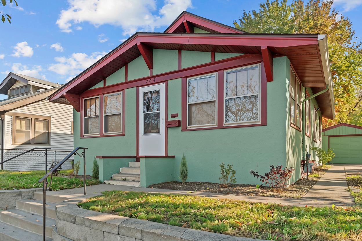 View of Residential at 704 White Bear Avenue, Saint Paul MN 55106, Saint Paul (2 of 45) - Mike Wilen | Minnesota Team Real Estate